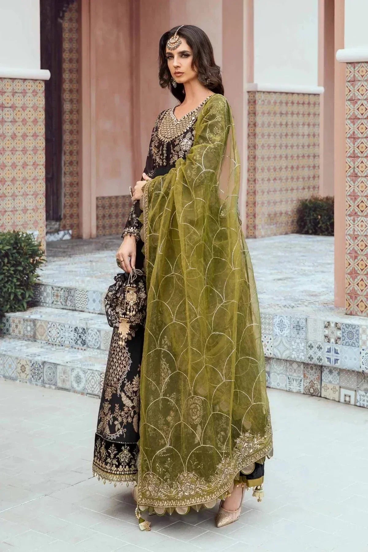 Maria B | Sateen Formals 23 | Black CST-703