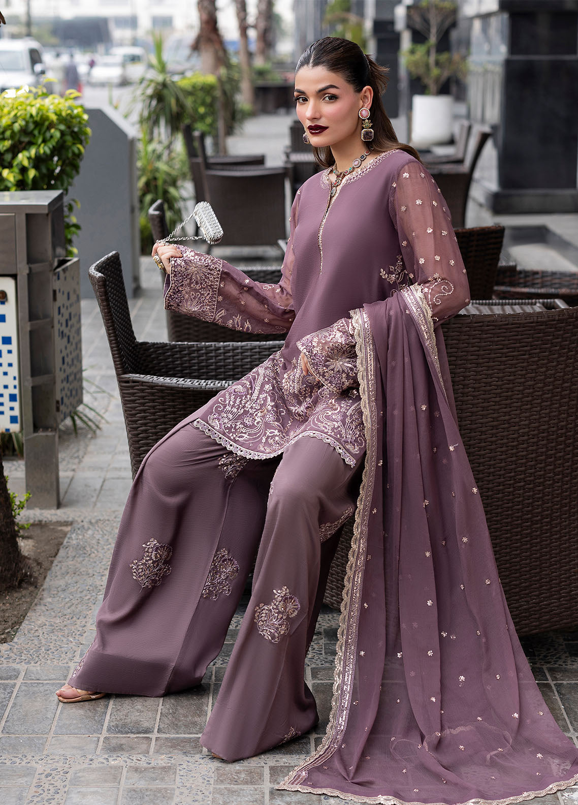Sahane | At First Glance | CT 25005 Roseate
