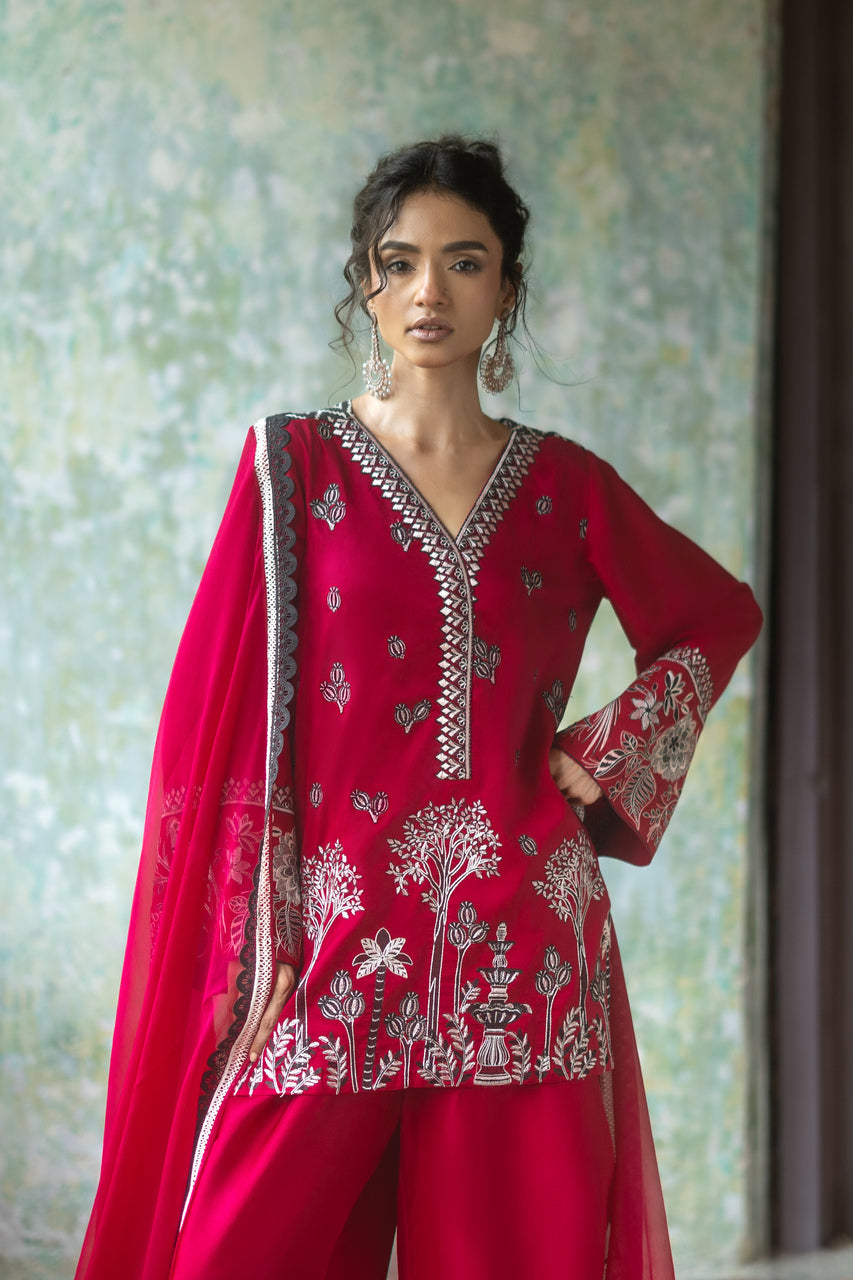 Zainab Chottani | Summer Edition 26 | Cielo - Formal Dress - available at Maria Faisal in UK and USA.