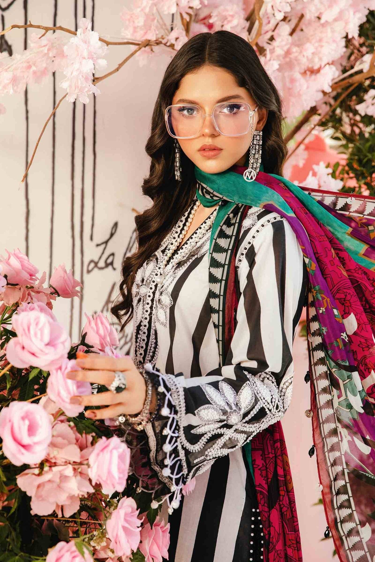 Maria B | M Prints Summer 25 | MPT-2609-B by Maria Faisal - Registered Vendor of : Maria B - type : Ladies Clothes - 100% original wedding dresses