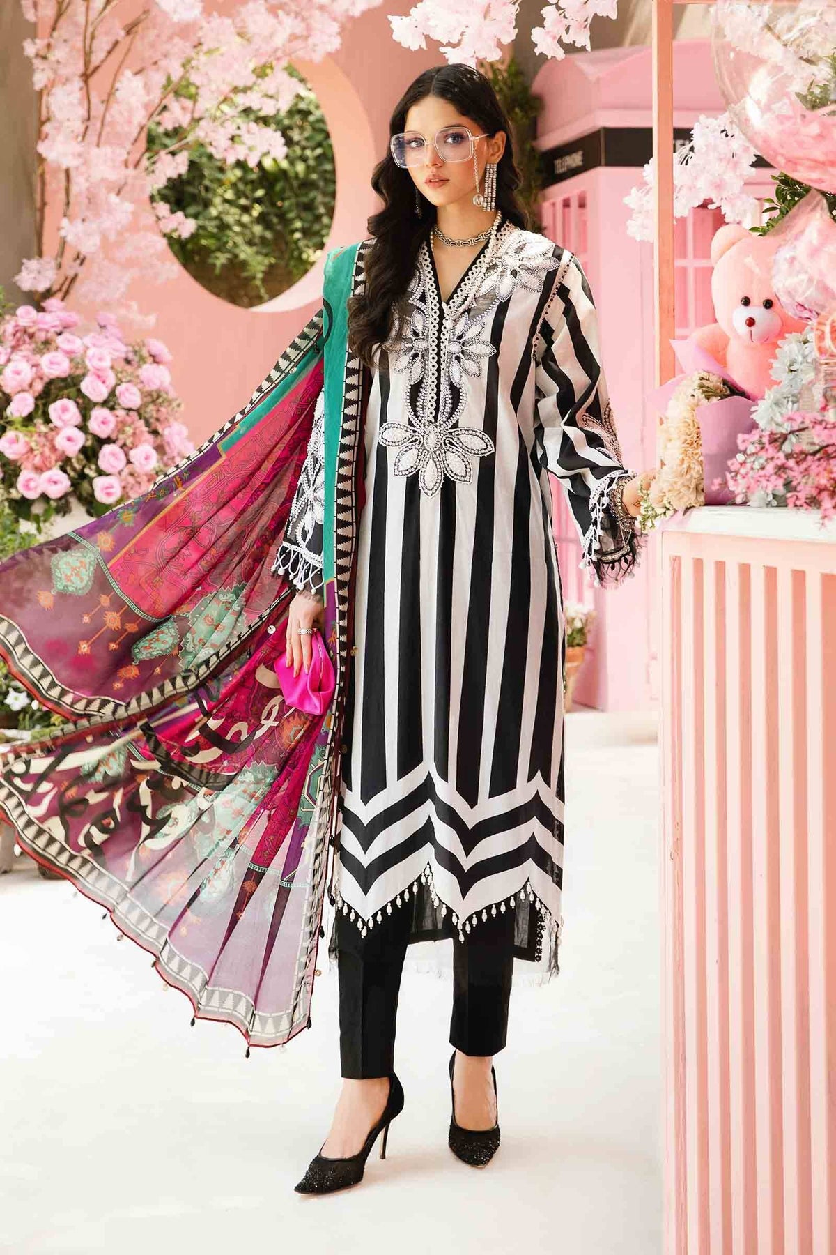 Maria B | M Prints Summer 25 | MPT-2609-B by Maria Faisal - Registered Vendor of : Maria B - type : Ladies Clothes - 100% original wedding dresses