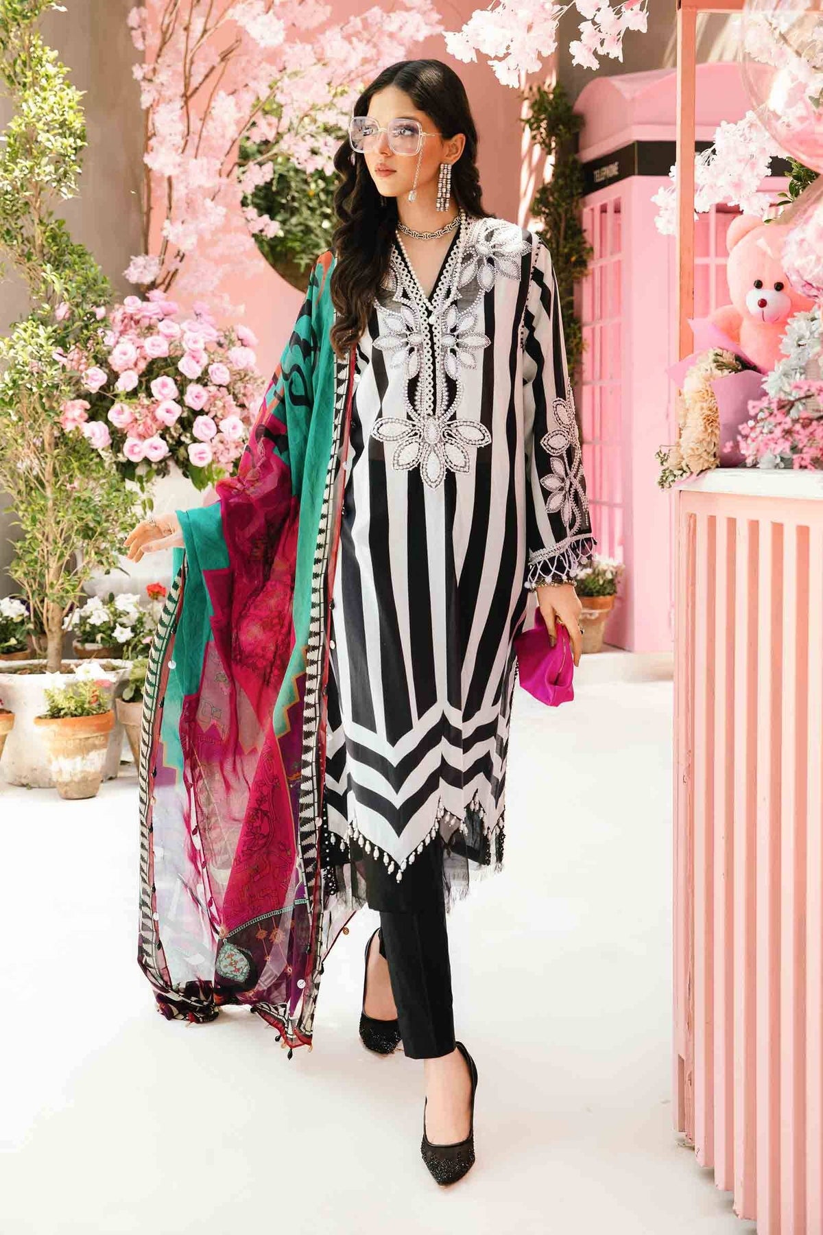 Maria B | M Prints Summer 25 | MPT-2609-B by Maria Faisal - Registered Vendor of : Maria B - type : Ladies Clothes - 100% original wedding dresses