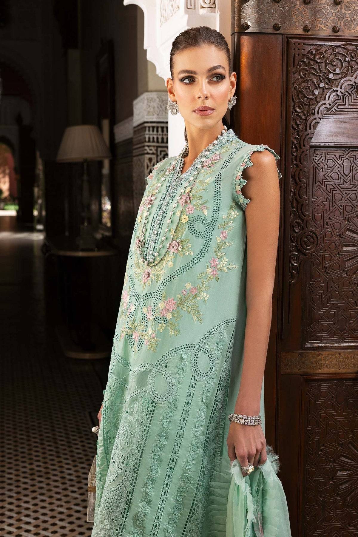 Maria B | Luxury Lawn 25 | D-2514-A by Maria Faisal - Registered Vendor of : Maria B - type : Ladies Clothes - 100% original wedding dresses