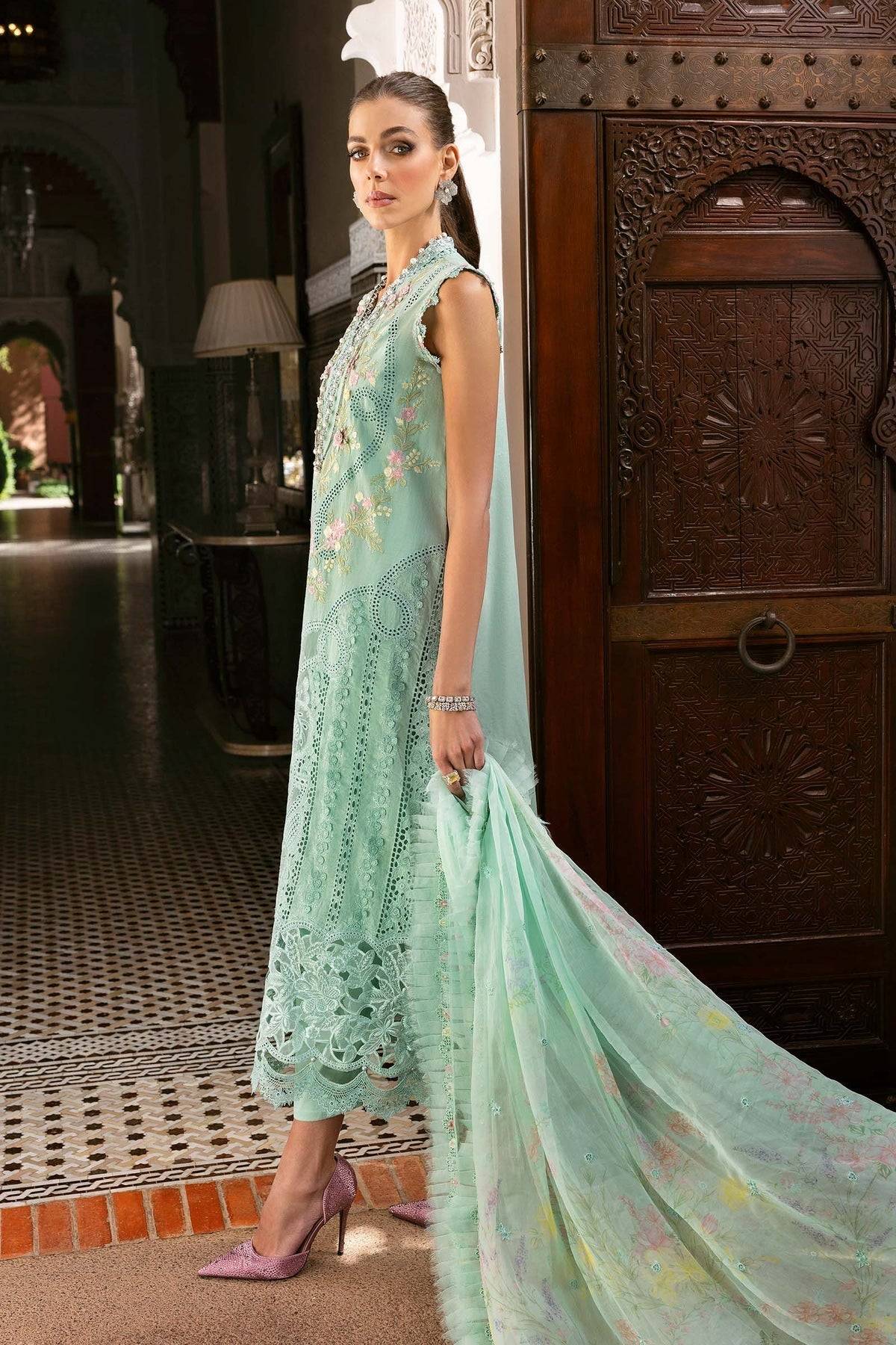 Maria B | Luxury Lawn 25 | D-2514-A by Maria Faisal - Registered Vendor of : Maria B - type : Ladies Clothes - 100% original wedding dresses