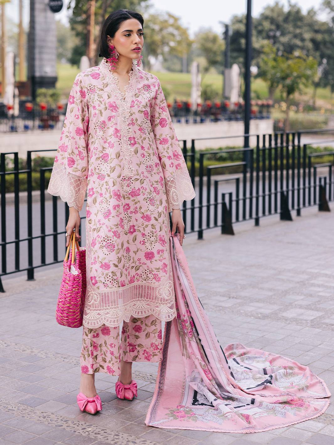 Mahnur | Broadway Luxury Lawn 25 | Lotus by Maria Faisal - Registered Vendor of : Mahnur - type : Ladies Clothes - 100% original wedding dresses