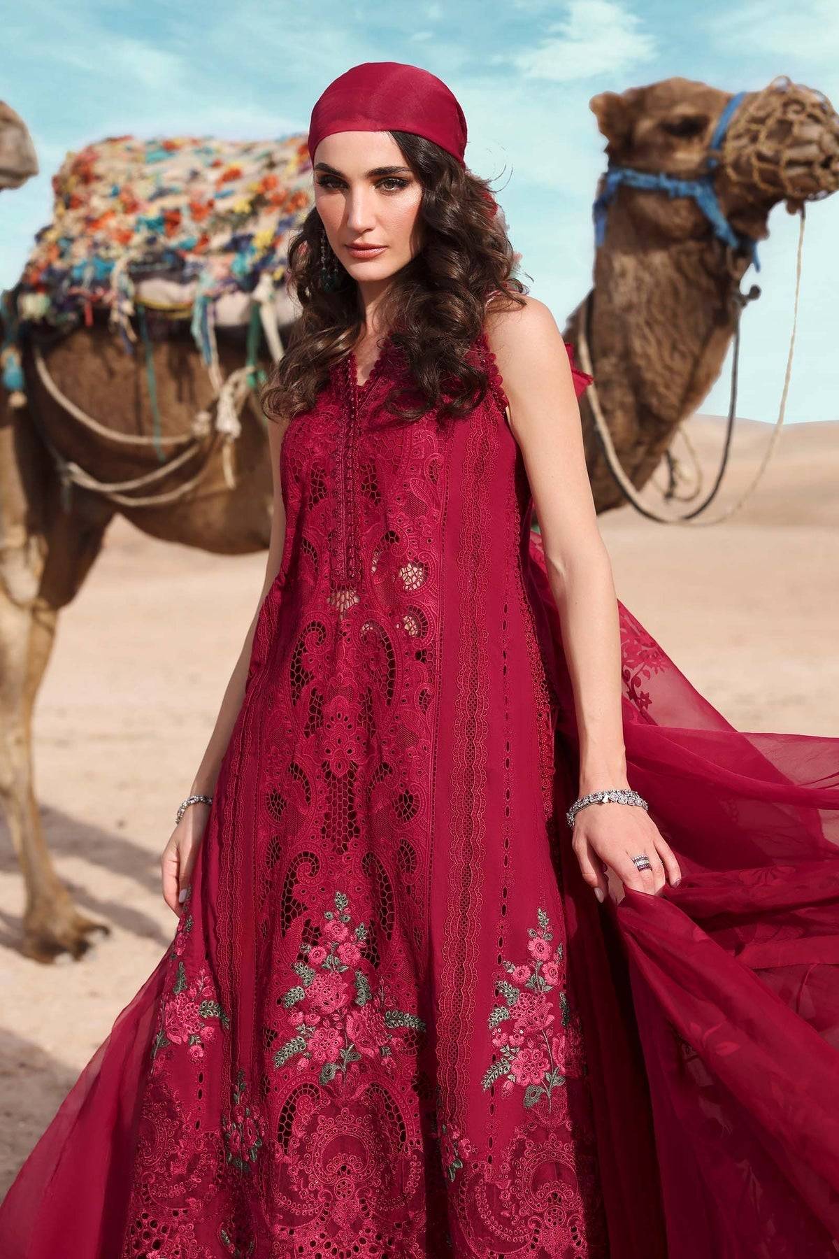 Maria B | Luxury Lawn 25 | D-2504-A by Maria Faisal - Registered Vendor of : Maria B - type : Ladies Clothes - 100% original wedding dresses