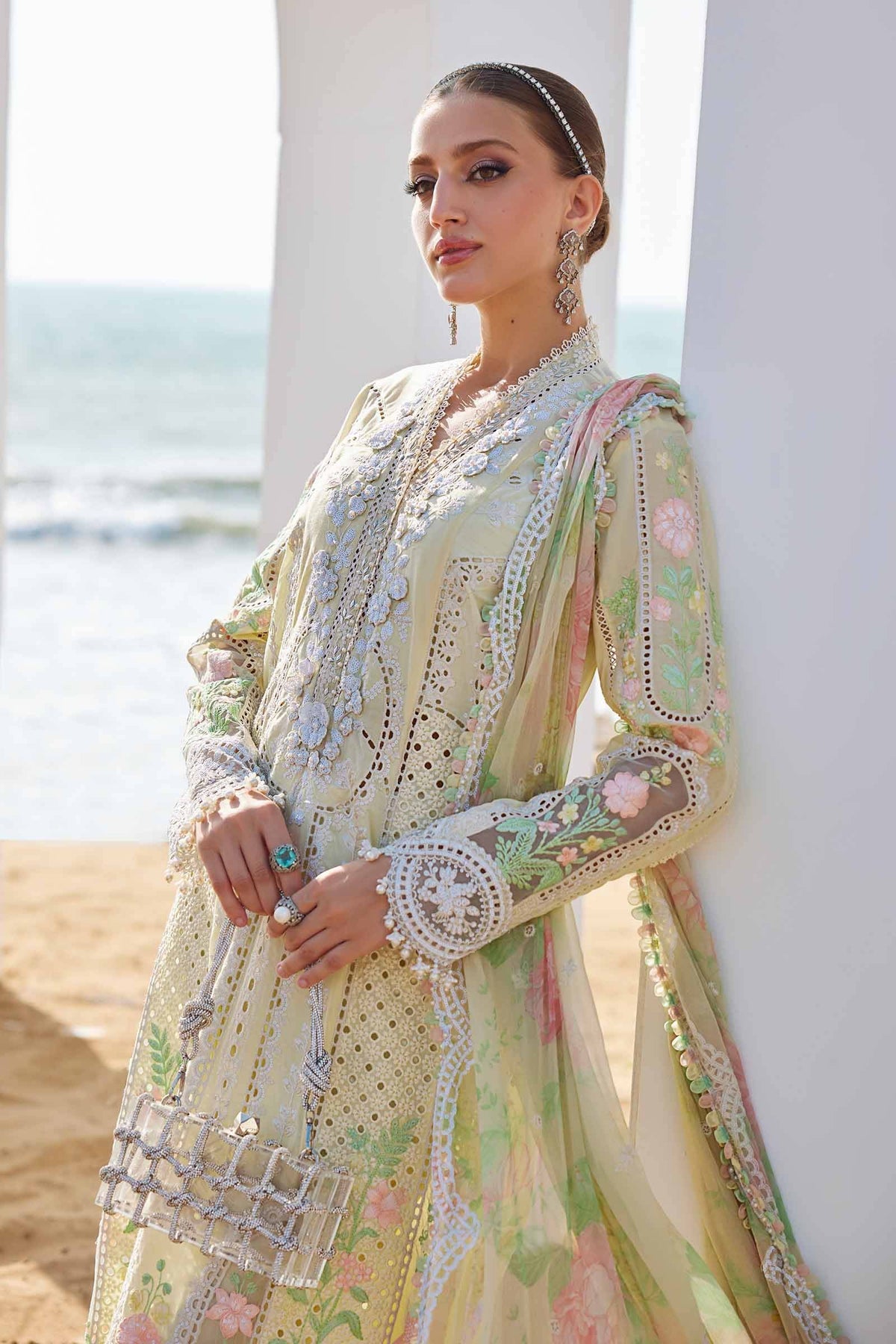 Maria B | Eid Collection 25 | 25-04 by Maria Faisal - Registered Vendor of : Maria B - type : Ladies Clothes - 100% original wedding dresses
