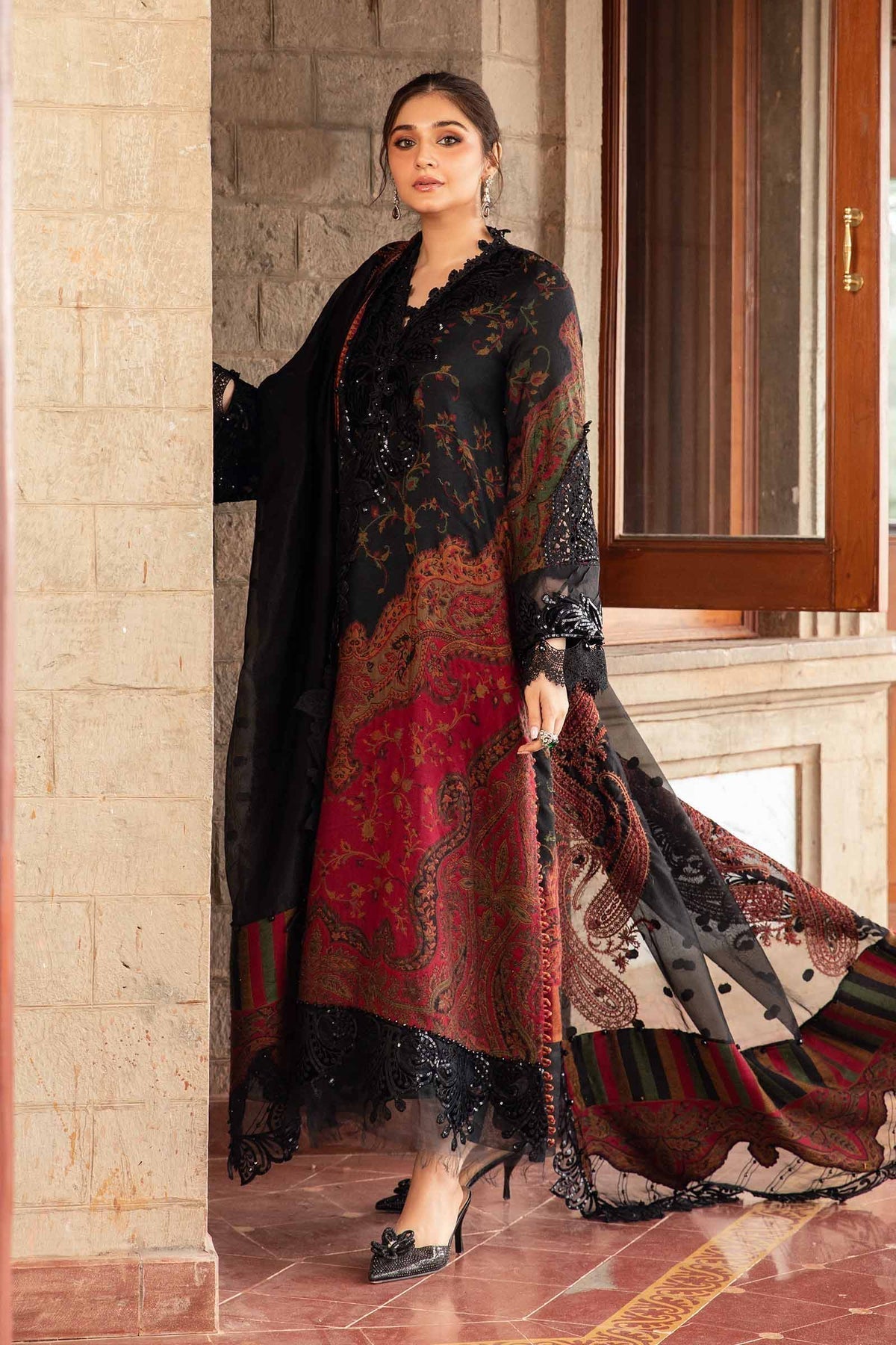 Maria B | Winter Luxe 24 | Velvet DL-1204 - Ladies Clothes - Maria Faisal