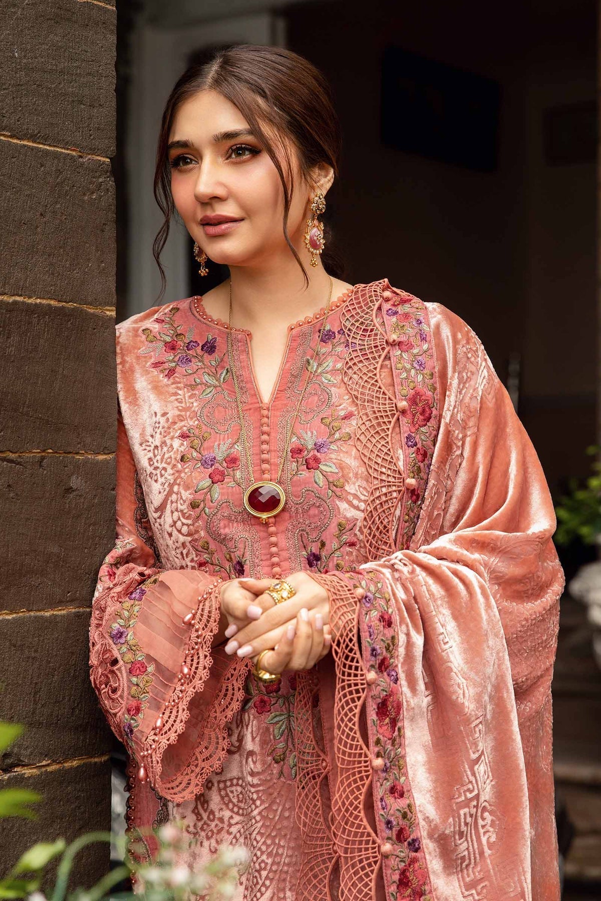 Maria B | Winter Luxe 24 | Velvet DL-1206 - Ladies Clothes - Maria Faisal