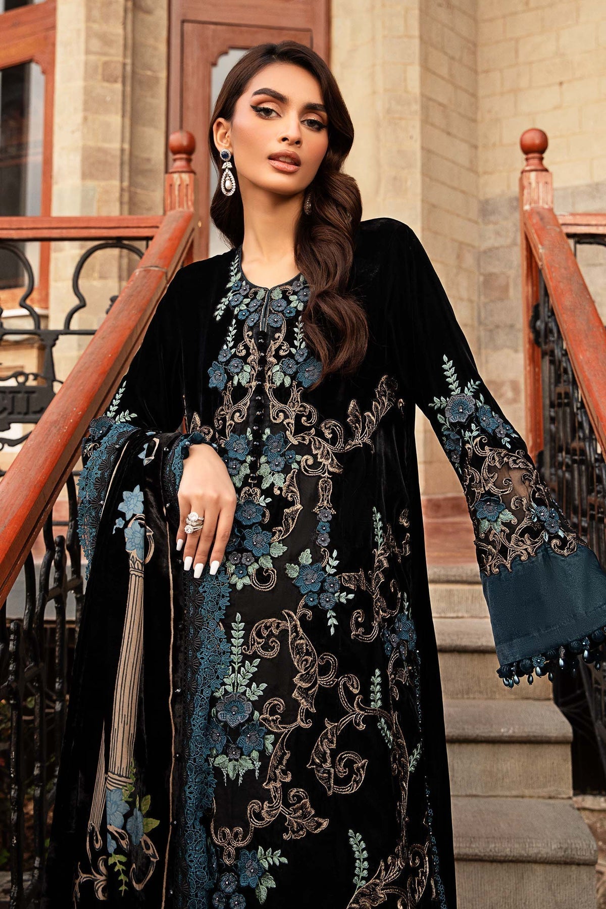 Maria B | Winter Luxe 24 | Velvet DL-1208 - Ladies Clothes - Maria Faisal