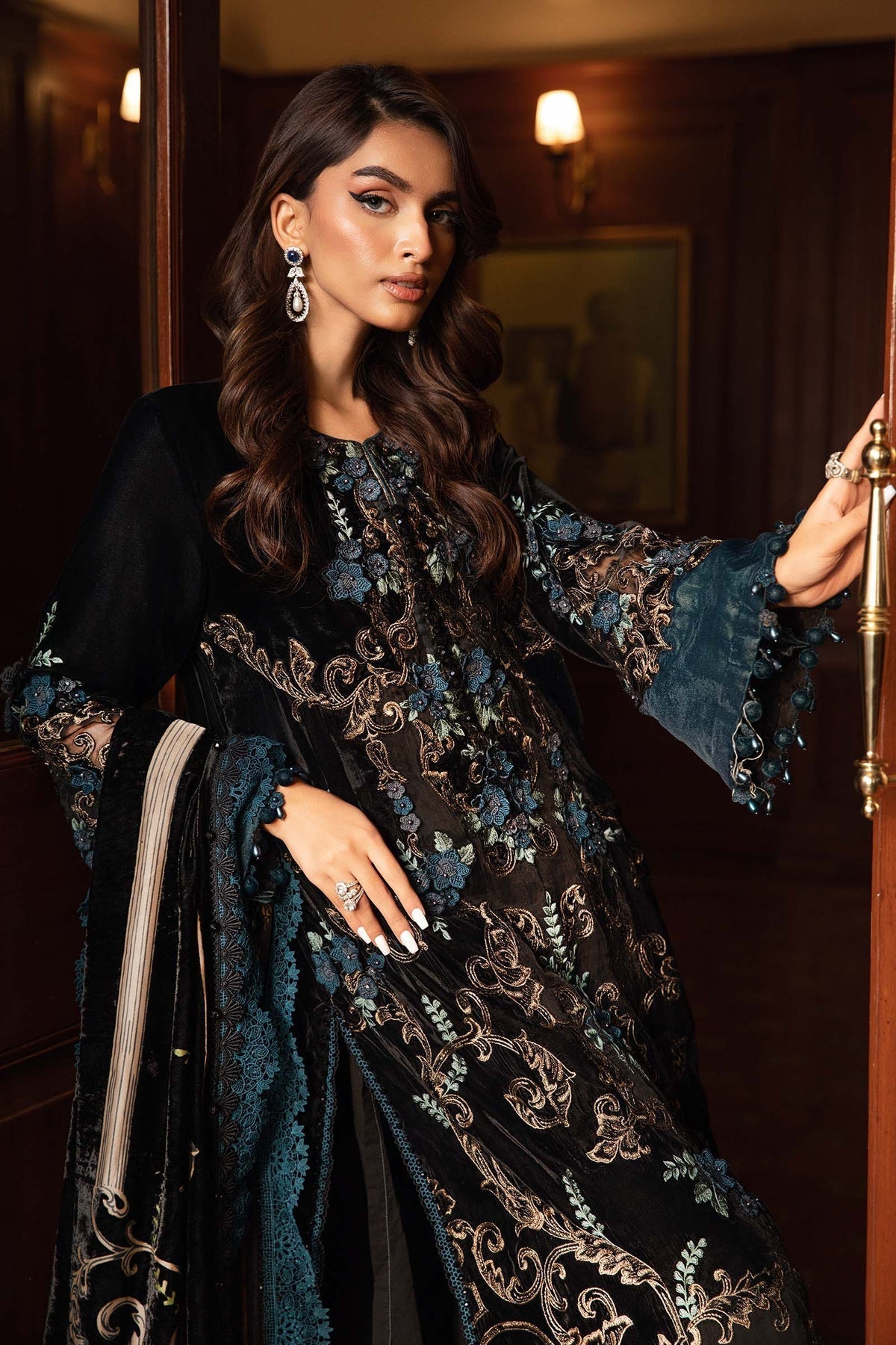 Maria B | Winter Luxe 24 | Velvet DL-1208 - Ladies Clothes - Maria Faisal