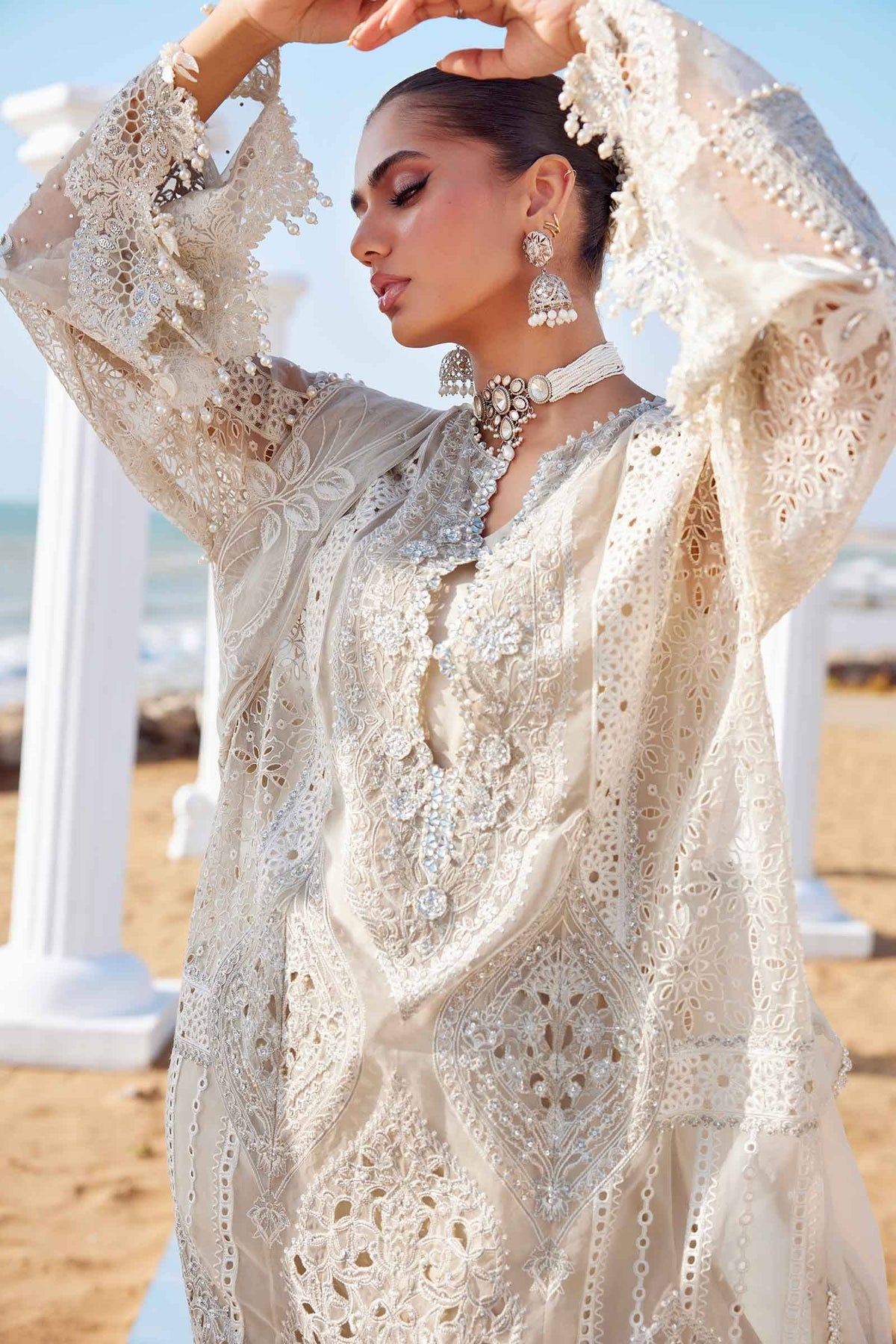 Maria B | Eid Collection 25 | 25-09 by Maria Faisal - Registered Vendor of : Maria B - type : Ladies Clothes - 100% original wedding dresses
