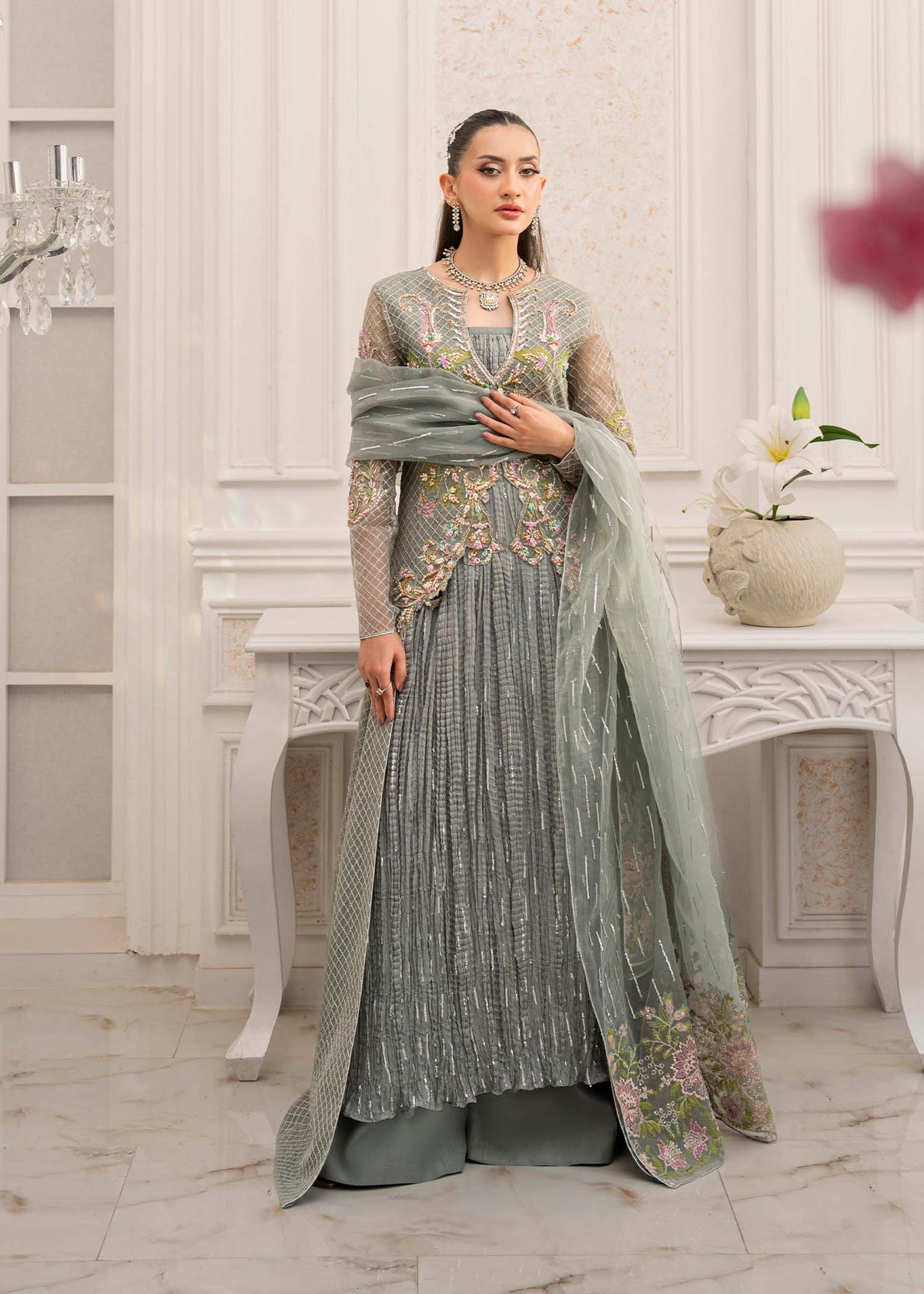 Jamnii | The Aura | Livia by Maria Faisal - Registered Vendor of : Jamnii - type : Ladies Clothes - 100% original wedding dresses