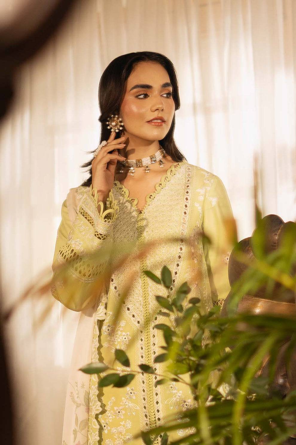 Zarposh | Sajni Lawn 25 | Gulnaz by Maria Faisal - Registered Vendor of : Zarposh - type : Ladies Clothes - 100% original wedding dresses