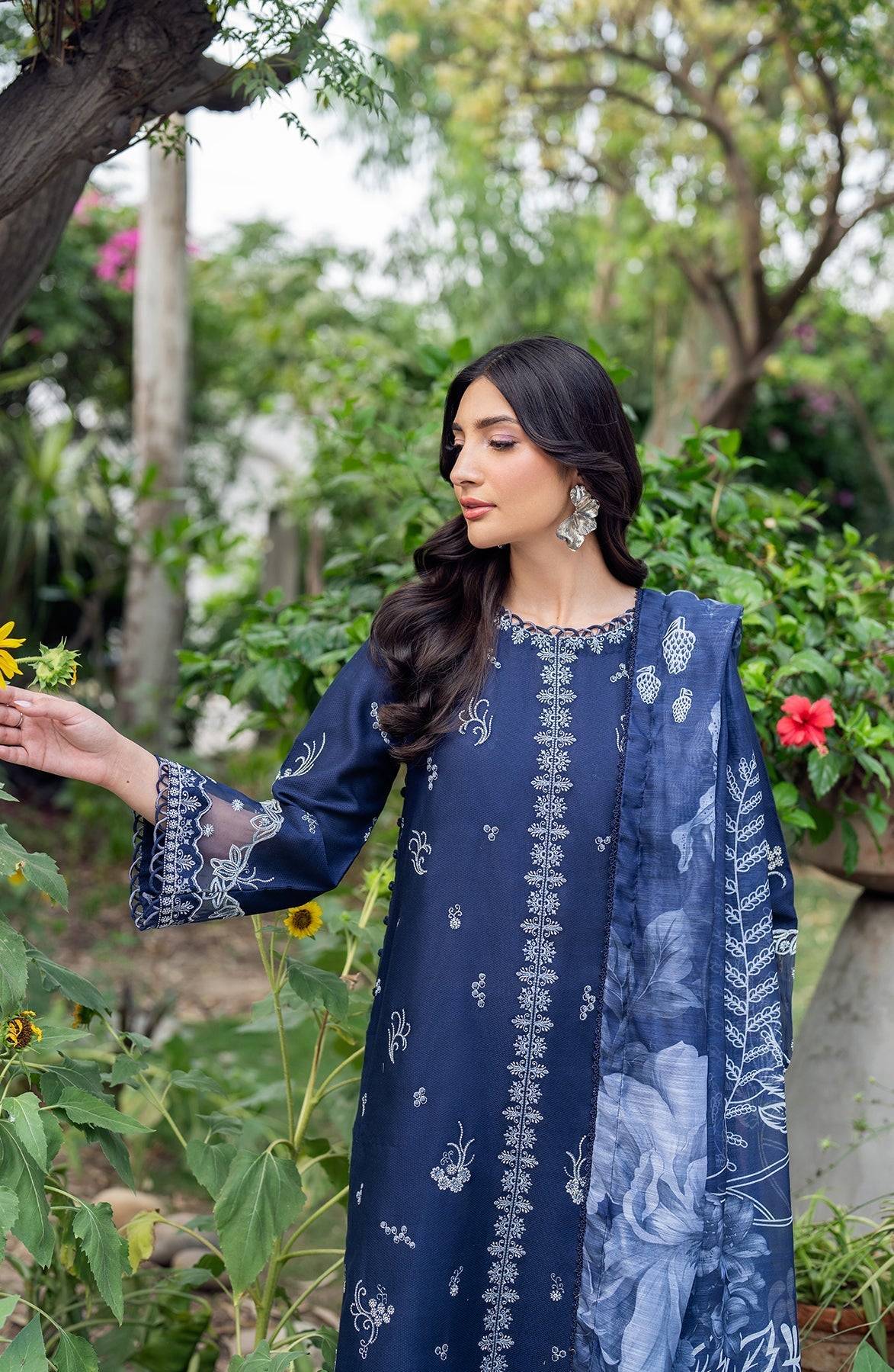 Zarif | Nura Textured Lawn 25 | SEERUM by Maria Faisal - Registered Vendor of : Zarif - type : Ladies Clothes - 100% original wedding dresses
