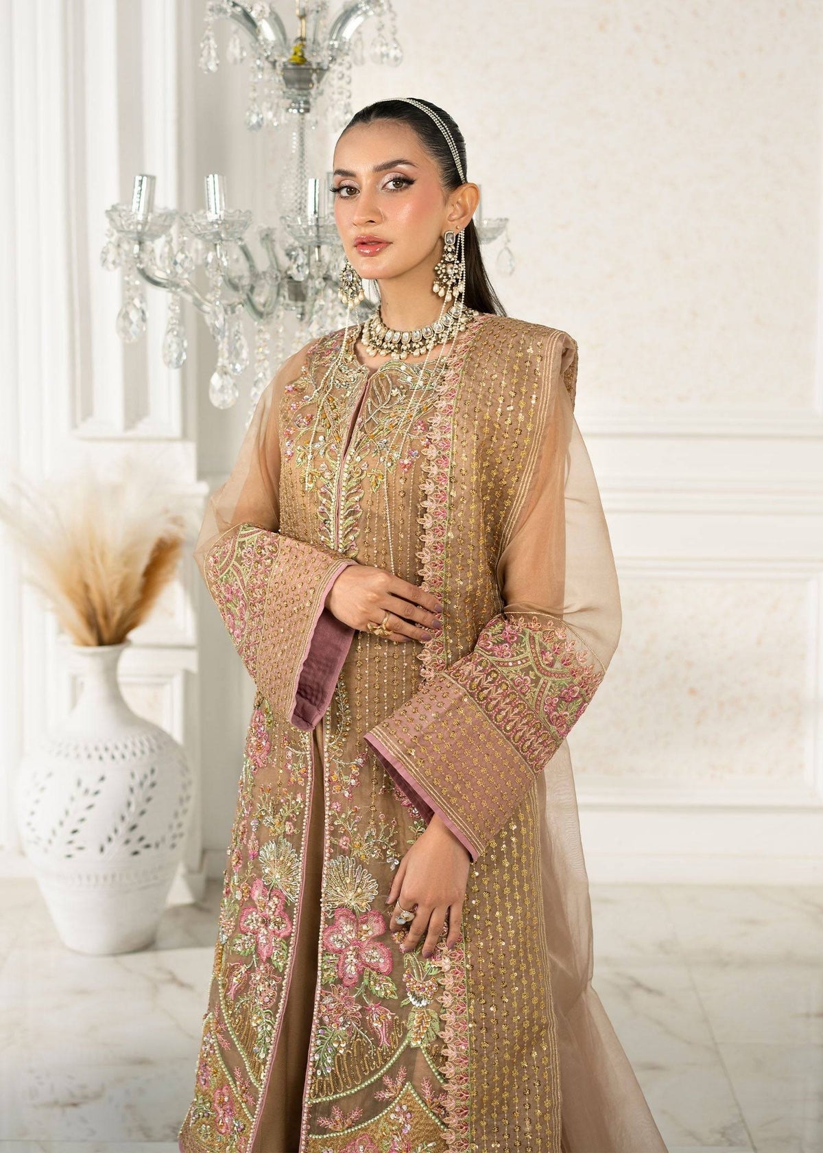 Jamnii | The Aura | Irina by Maria Faisal - Registered Vendor of : Jamnii - type : Ladies Clothes - 100% original wedding dresses