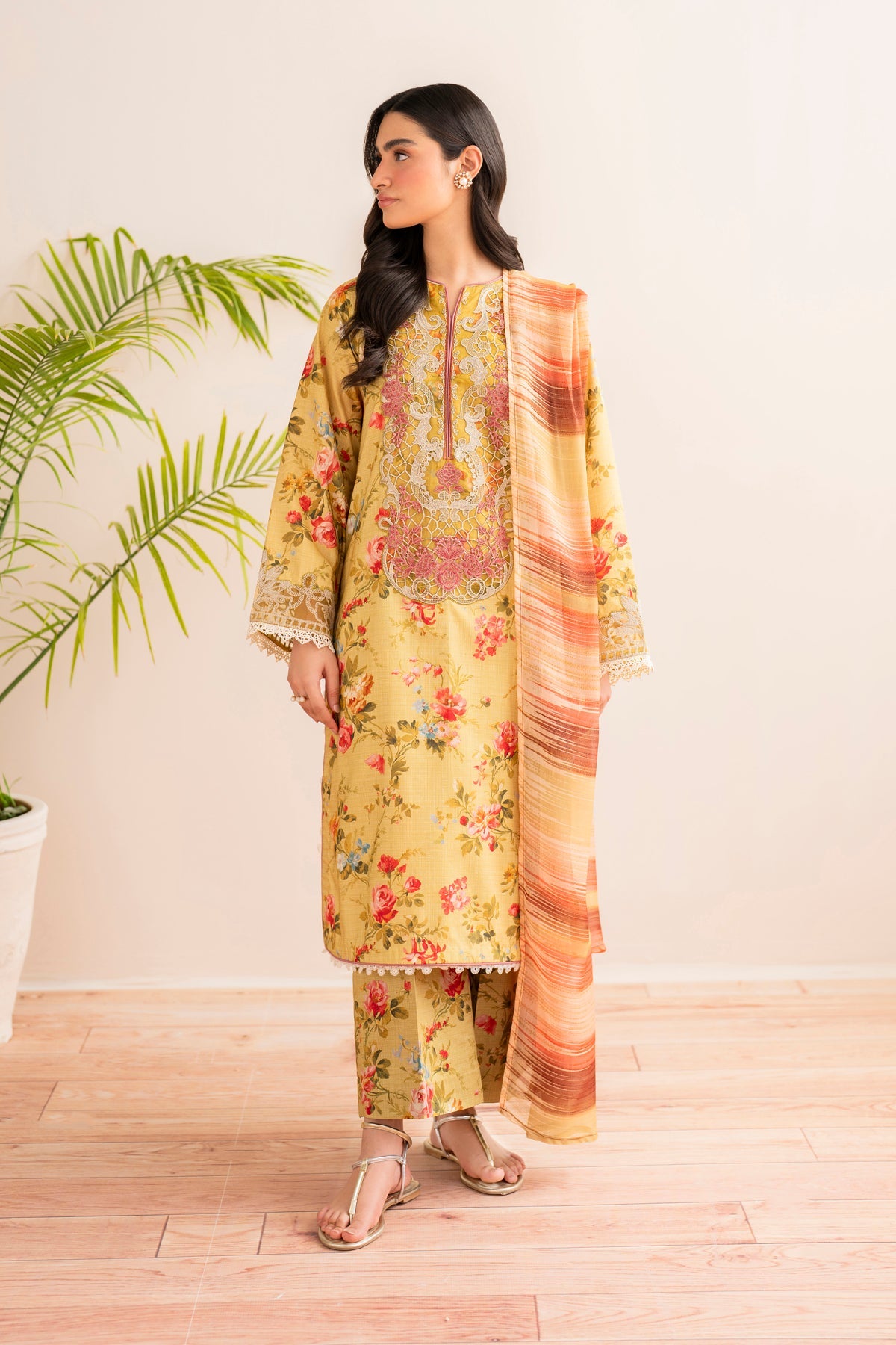 Xenia Formals | Printkari 25 | BRIAR - Ladies Clothes 