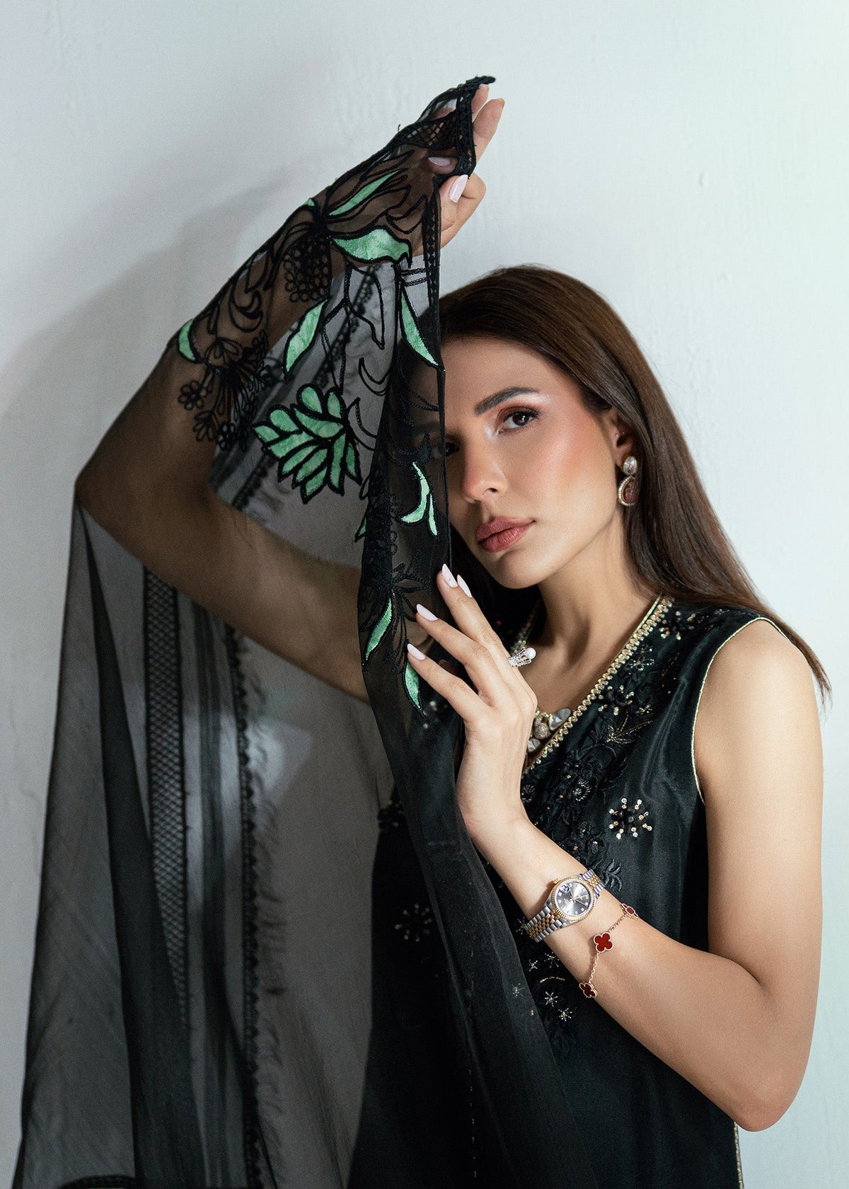 Umsha | Soiree De Rose | Dreamlight - Ladies Clothes - Maria Faisal