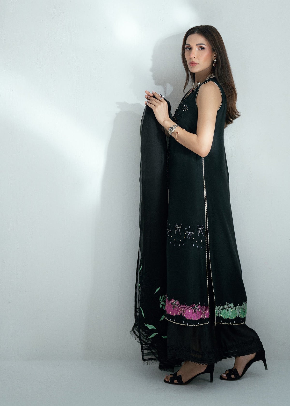 Umsha | Soiree De Rose | Dreamlight - Ladies Clothes - Maria Faisal
