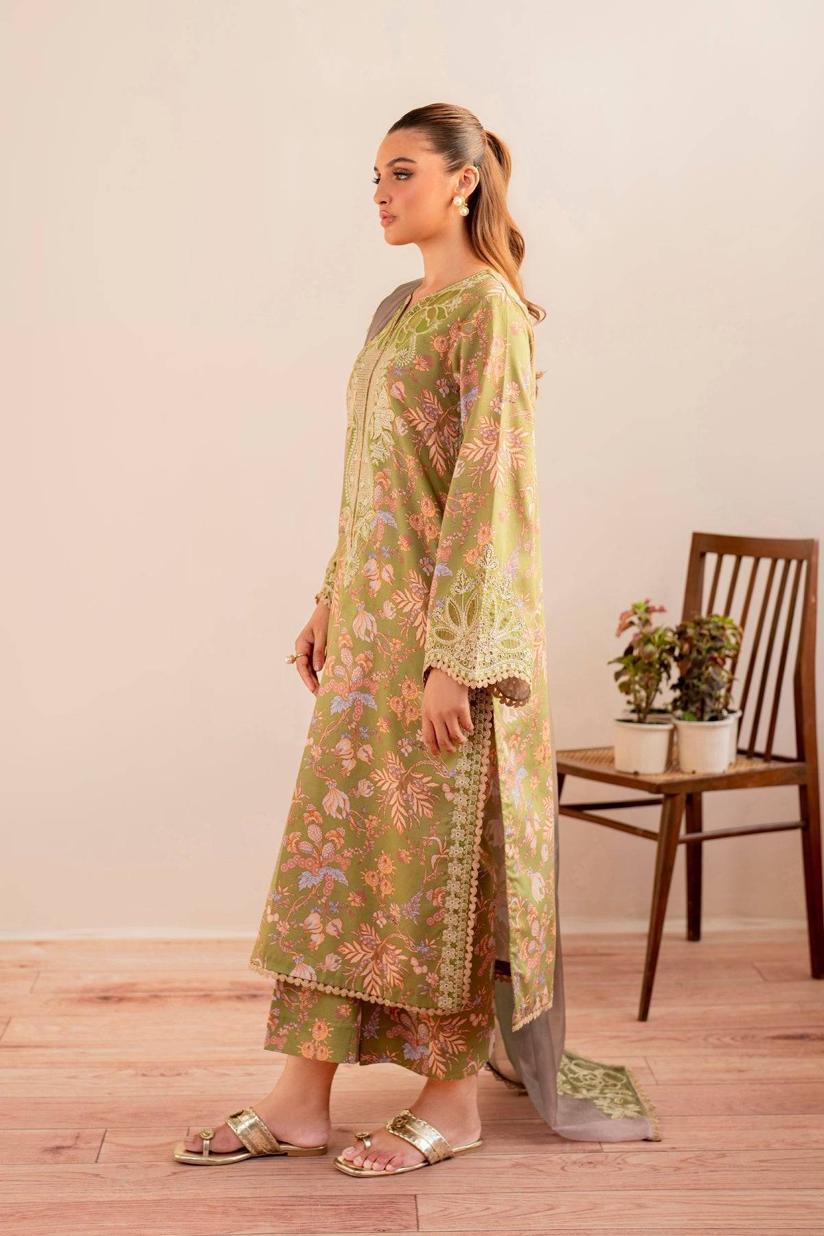 Xenia Formals | Summer Away 25 | FINCH by Maria Faisal - Registered Vendor of : Xenia Formals - type : Ladies Clothes - 100% original wedding dresses
