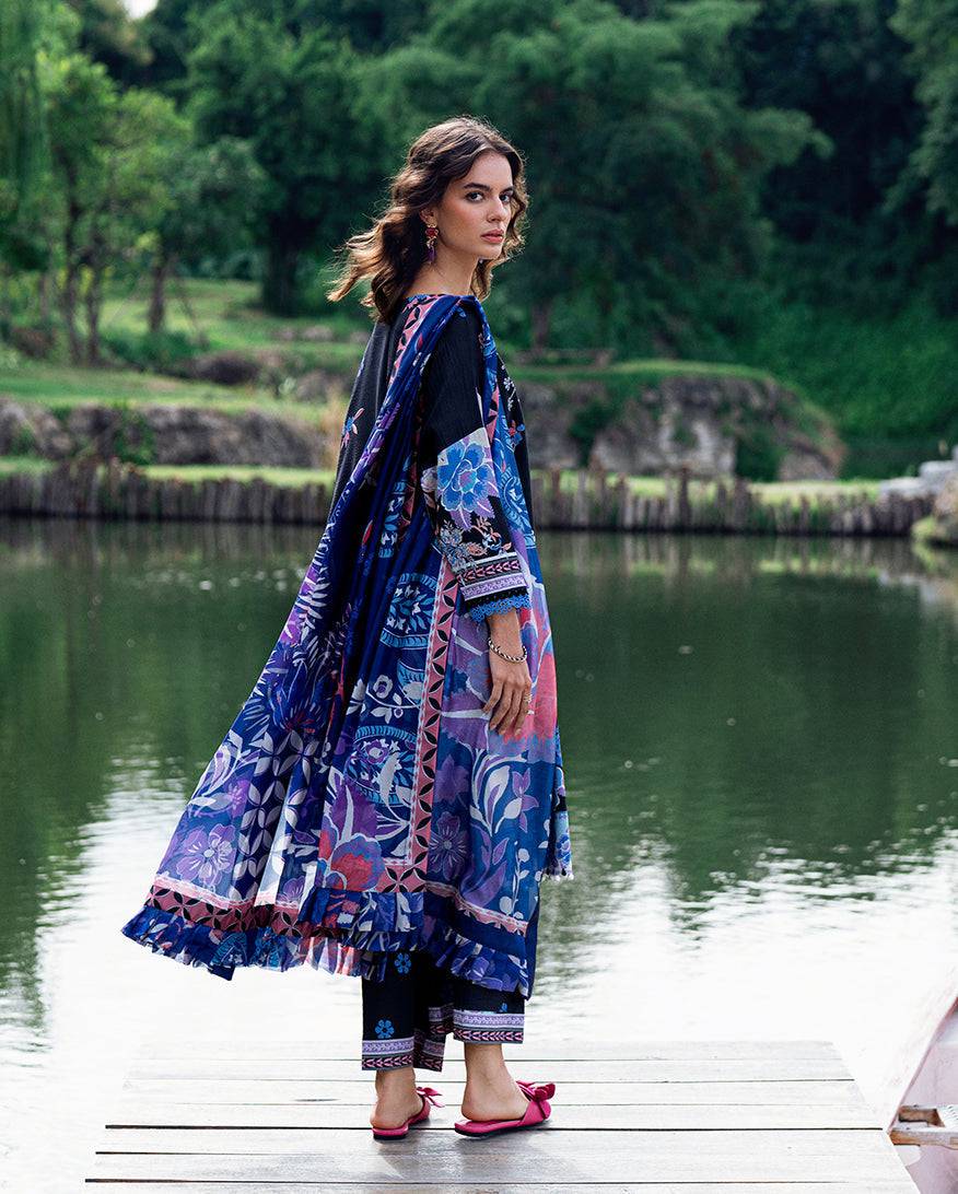 Roheenaz | Garden Veal Printed Lawn 25 |BlackBerry Frost by Maria Faisal - Registered Vendor of : Roheenaz - type : Ladies Clothes - 100% original wedding dresses