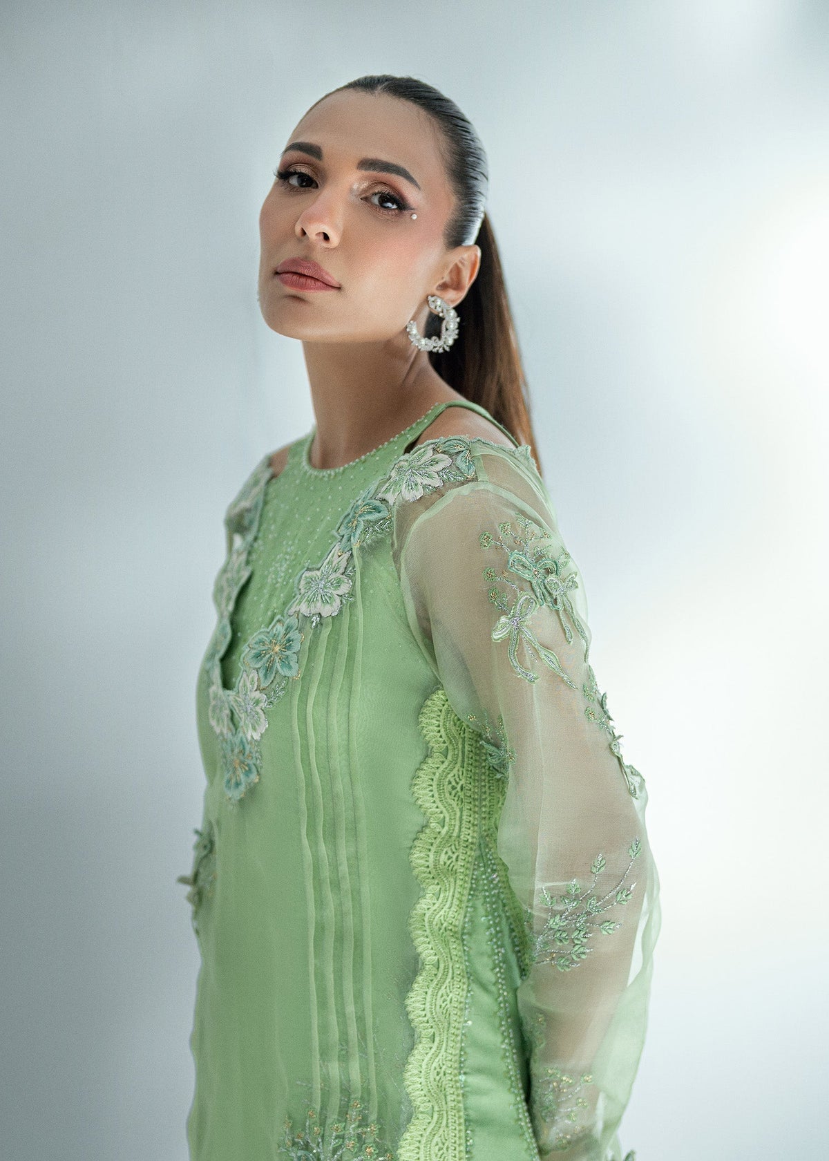 Umsha | Soiree De Rose | Twilight Garden - Ladies Clothes - Maria Faisal
