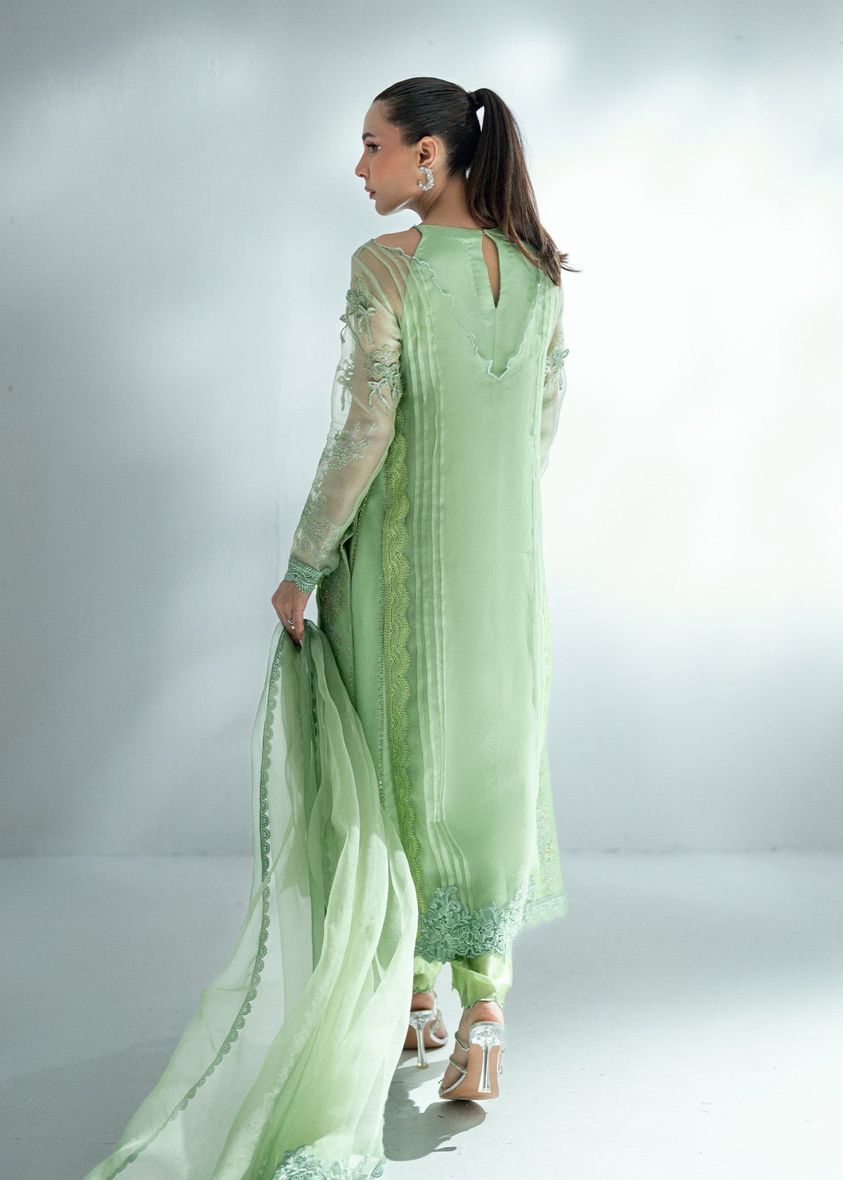 Umsha | Soiree De Rose | Twilight Garden - Ladies Clothes - Maria Faisal
