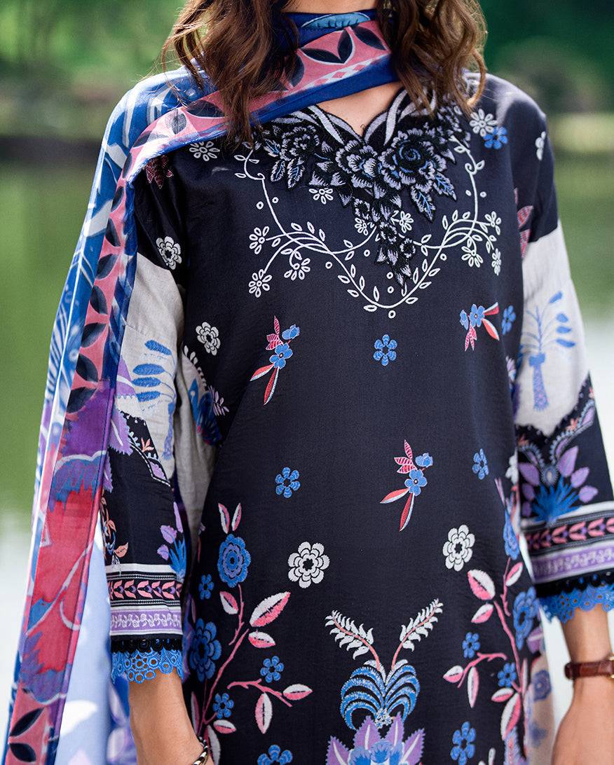 Roheenaz | Garden Veal Printed Lawn 25 |BlackBerry Frost by Maria Faisal - Registered Vendor of : Roheenaz - type : Ladies Clothes - 100% original wedding dresses