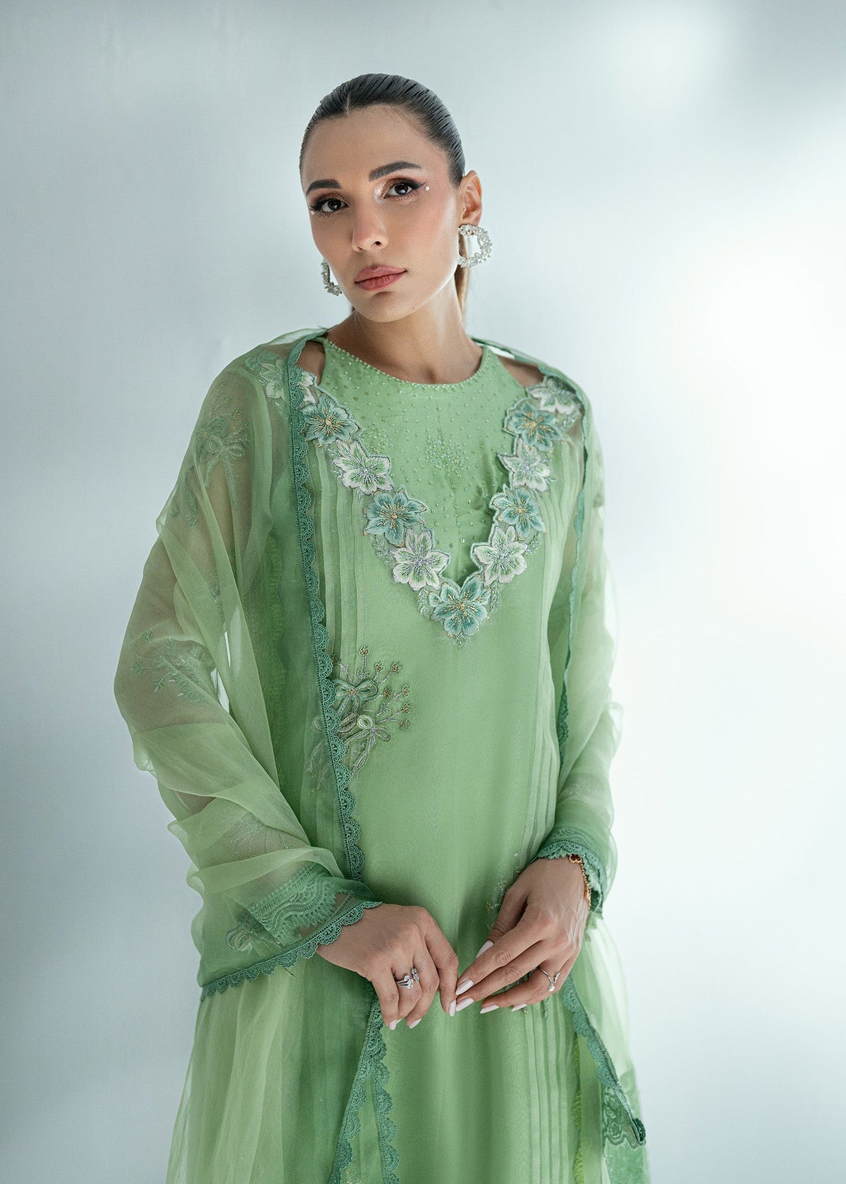 Umsha | Soiree De Rose | Twilight Garden - Ladies Clothes - Maria Faisal