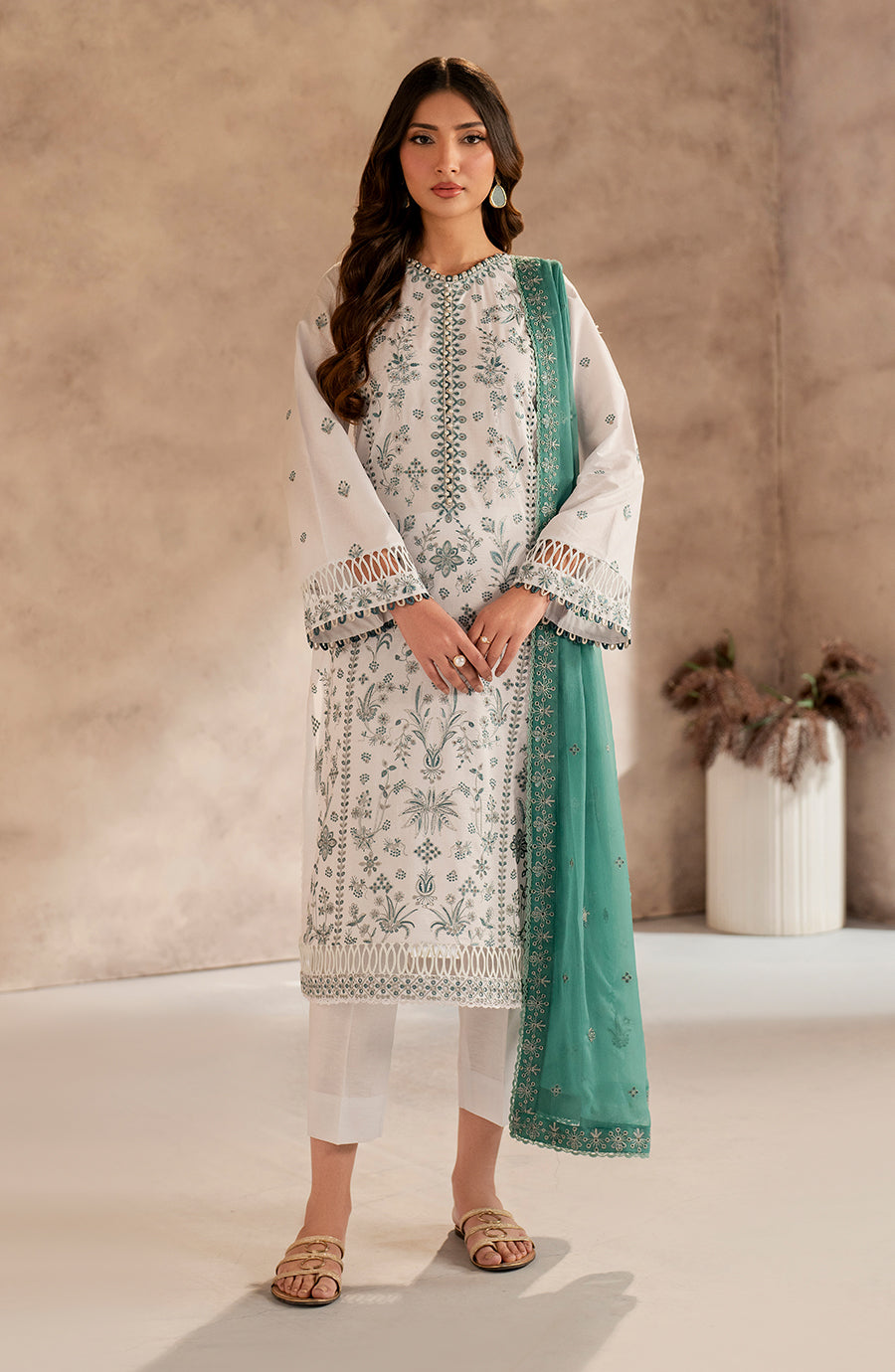 Zarif | Summer Lawn 25 | UNST-LWN-05 SEMIL by Maria Faisal - Registered Vendor of : Zarif - type : Ladies Clothes - 100% original wedding dresses