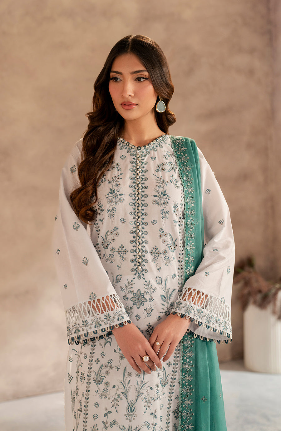 Zarif | Summer Lawn 25 | UNST-LWN-05 SEMIL by Maria Faisal - Registered Vendor of : Zarif - type : Ladies Clothes - 100% original wedding dresses