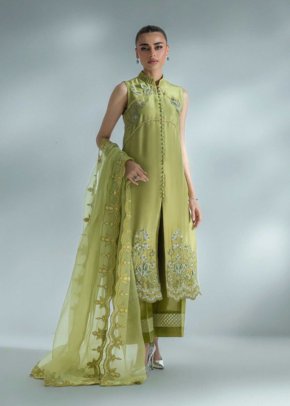 Umsha | Soiree De Rose | Serenity - Ladies Clothes - Maria Faisal