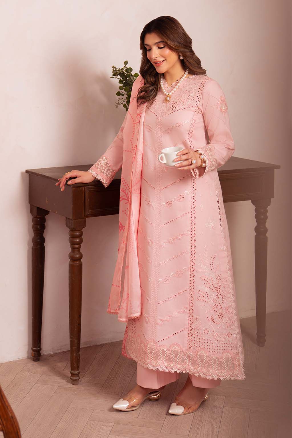 Neeshay | Symphony Luxury Lawn | GLINT by Maria Faisal - Registered Vendor of : Neeshay - type : Ladies Clothes - 100% original wedding dresses