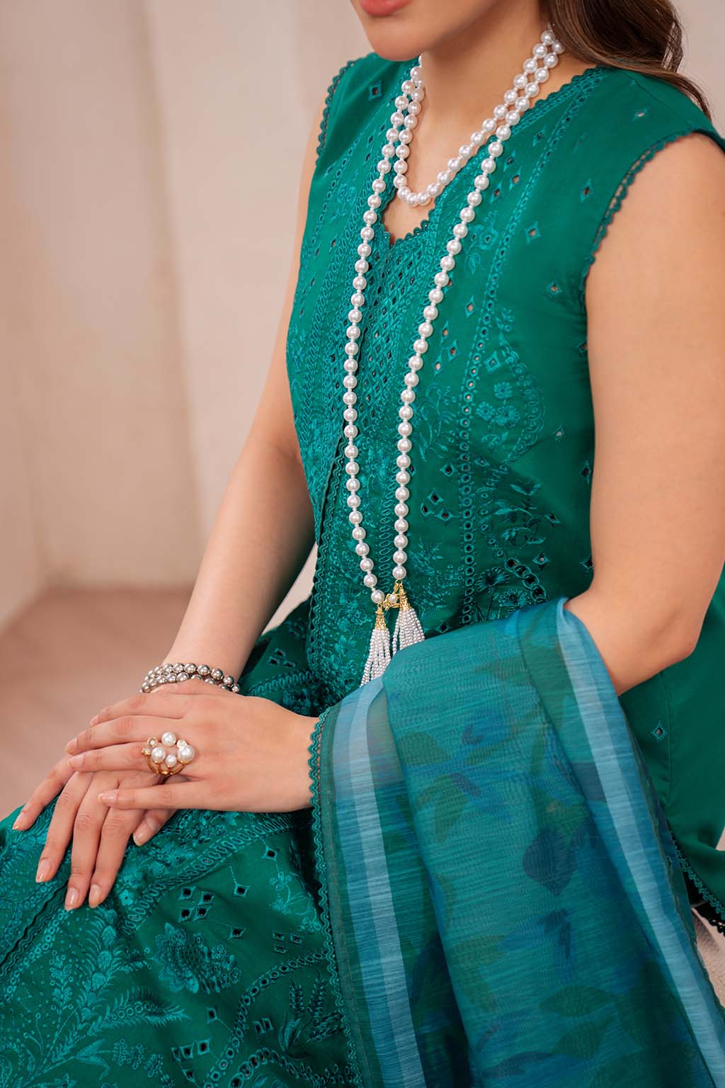 Neeshay | Symphony Luxury Lawn | ZING by Maria Faisal - Registered Vendor of : Neeshay - type : Ladies Clothes - 100% original wedding dresses