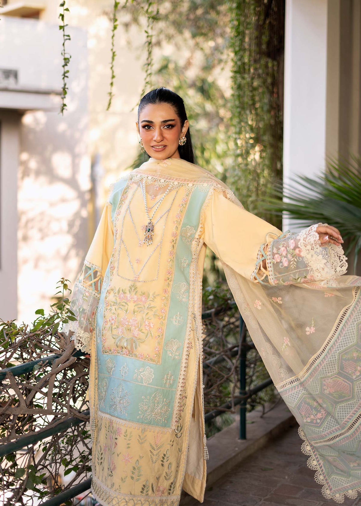 Fozia Khalid | Blossom Festive Lawn 25 | Primrose by Maria Faisal - Registered Vendor of : Fozia Khalid - type : Ladies Clothes - 100% original wedding dresses