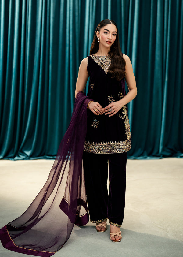 Plum Echo – authentic Pakistani dress from the Velvet Code collection for women in the UK