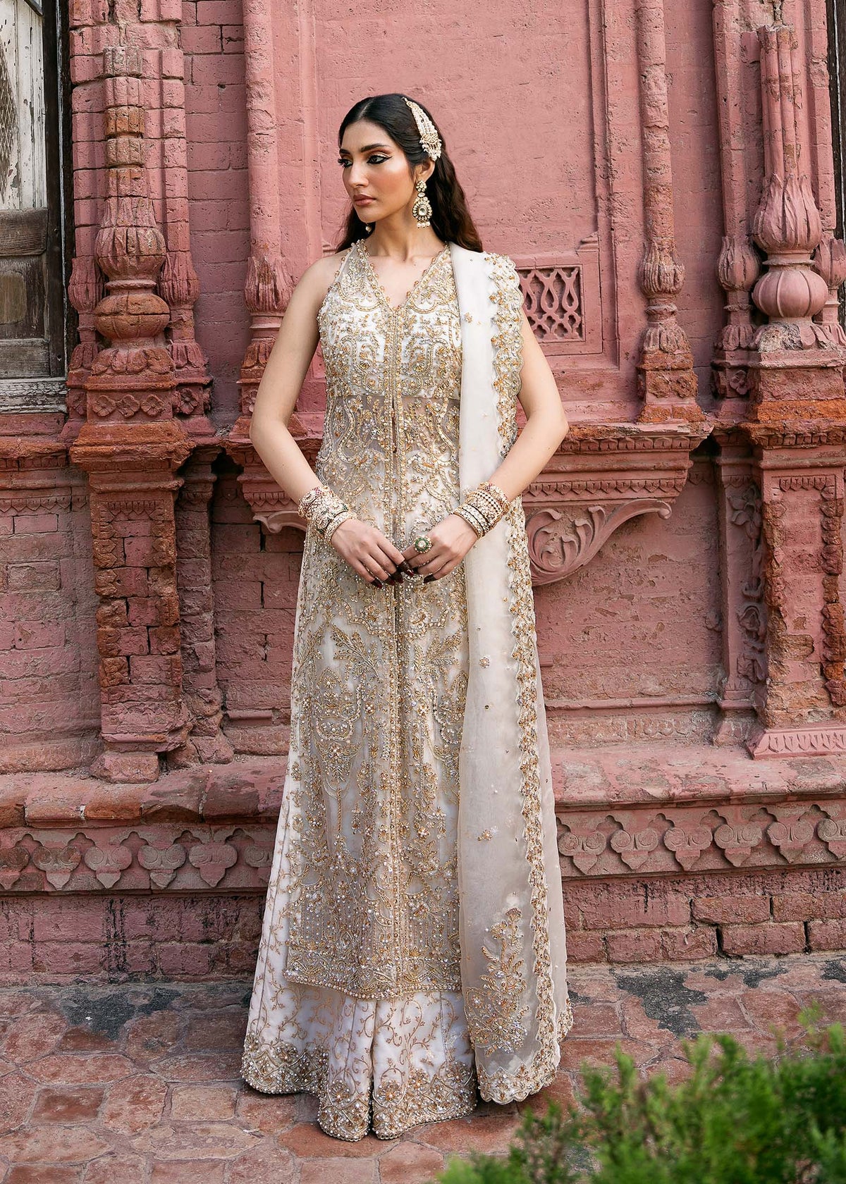 Kanwal Malik | Sajni Wedding Formals 24 | Nisha - Designer Dress with Intricate embroidery and embellishments. Shop elegent wedding dress at Maria Faisal.