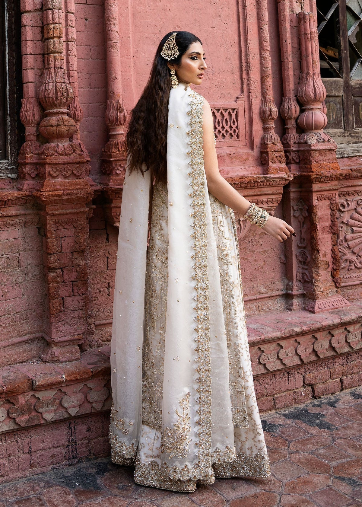Kanwal Malik | Sajni Wedding Formals 24 | Nisha - Designer Dress with Intricate embroidery and embellishments. Shop elegent wedding dress at Maria Faisal.