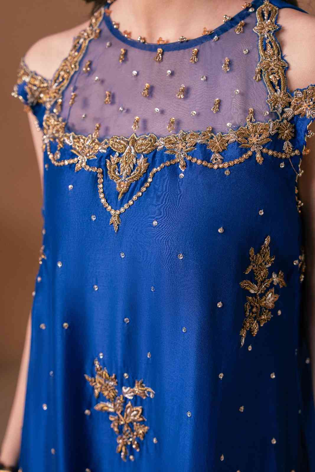 Malook | Dhanak Formals | Resham