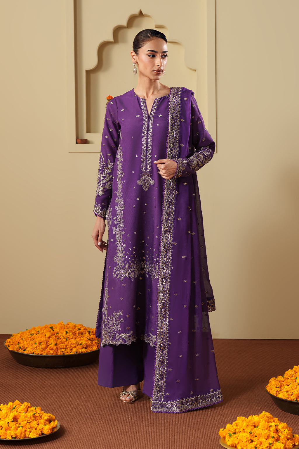 ZAREESHA – authentic Pakistani dress from the New Shagun collection for women in the UK