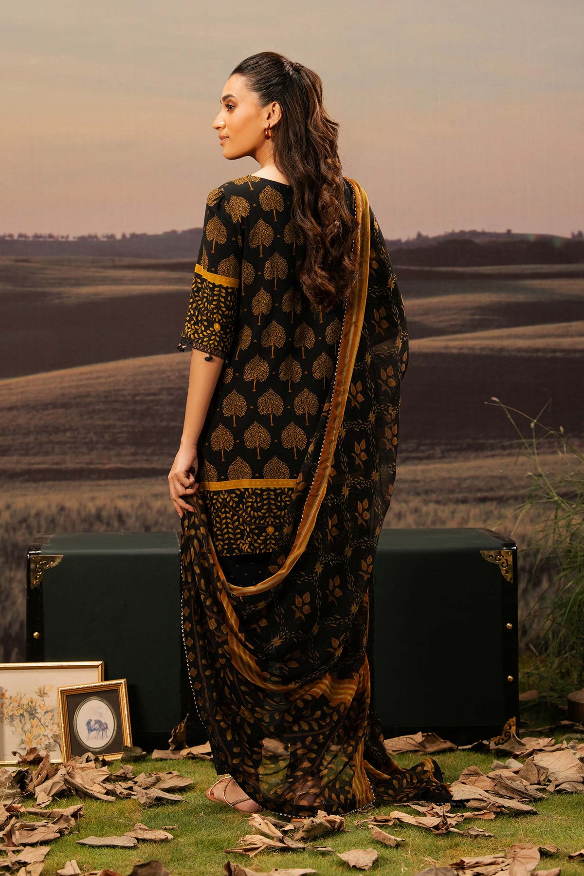 Maria B | Basics Winter 25 | MB-PFUS25-03B - Ladies Clothes - Maria Faisal