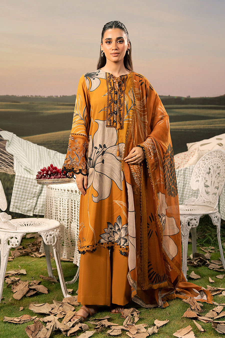 Maria B | Basics Winter 25 | MB-PFUS25-08A - Ladies Clothes - Maria Faisal