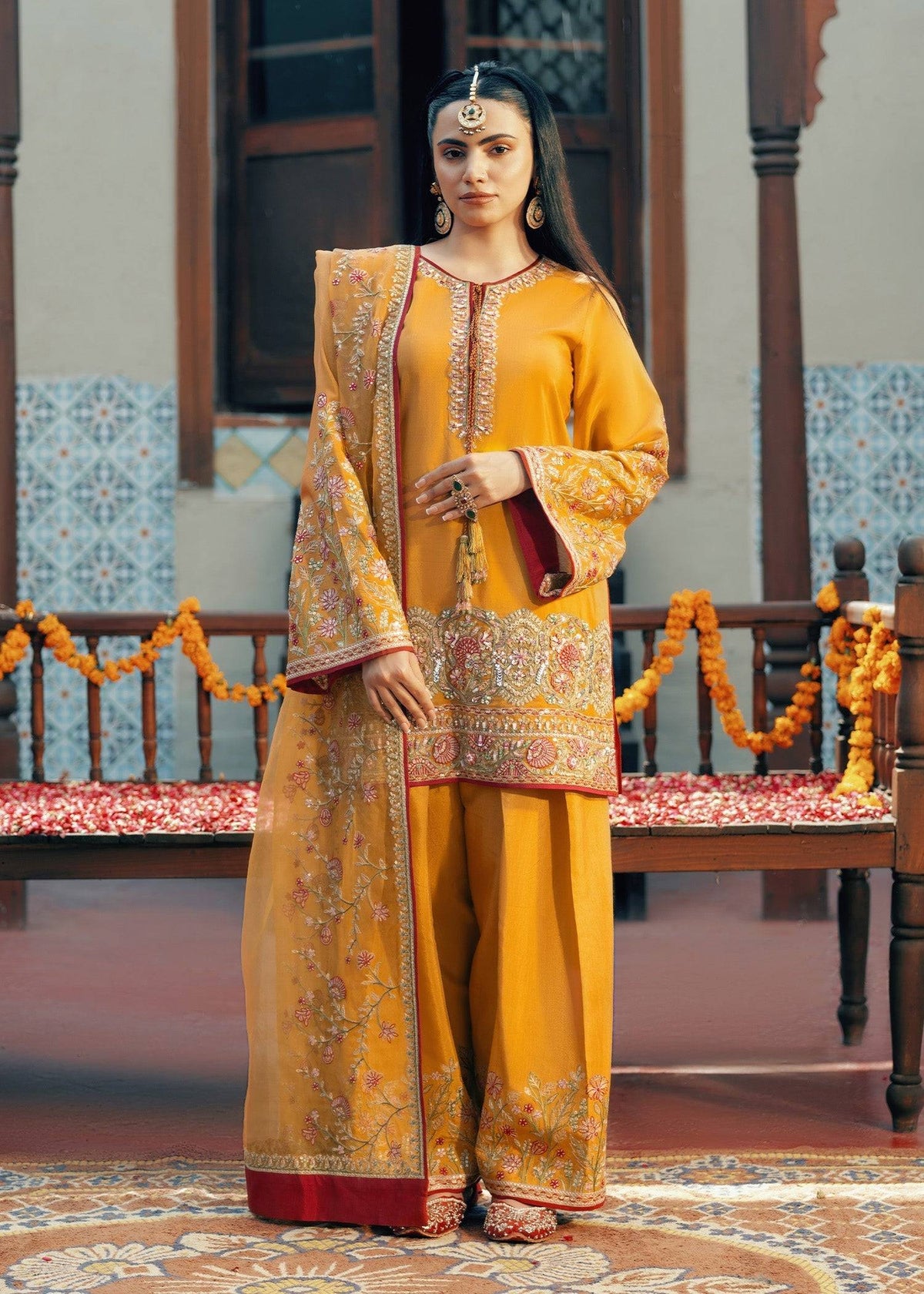 Jamnii | Noor e Nazakat | Rang-e-Mehfil by Maria Faisal - Registered Vendor of : Jamnii - type : Ladies Clothes - 100% original wedding dresses