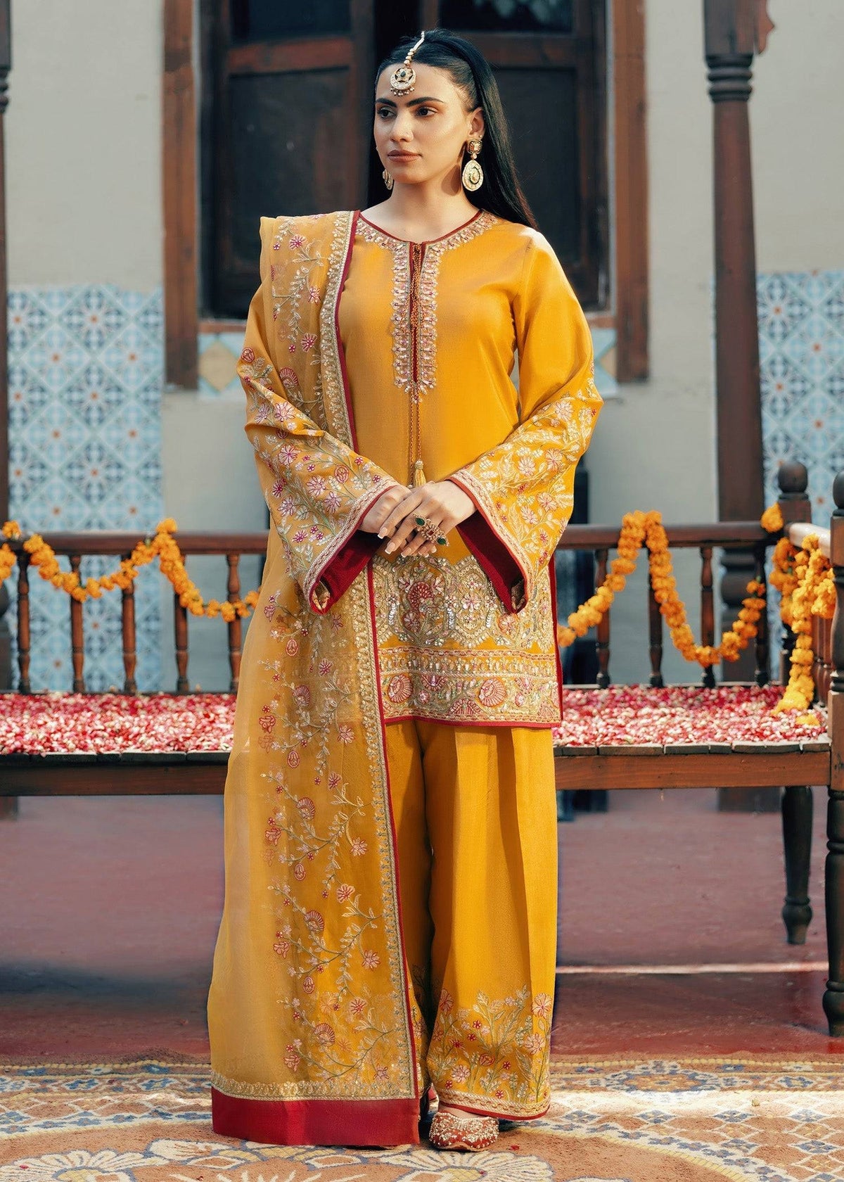 Jamnii | Noor e Nazakat | Rang-e-Mehfil by Maria Faisal - Registered Vendor of : Jamnii - type : Ladies Clothes - 100% original wedding dresses