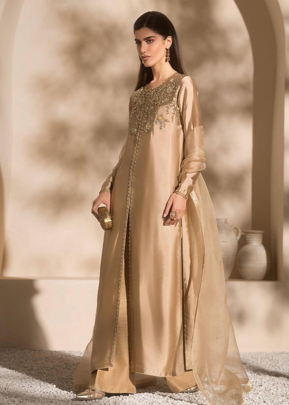 Mahum Asad | Breaking the Bar | Charm by Maria Faisal - Registered Vendor of : Mahum Asad - type : Ladies Clothes - 100% original wedding dresses
