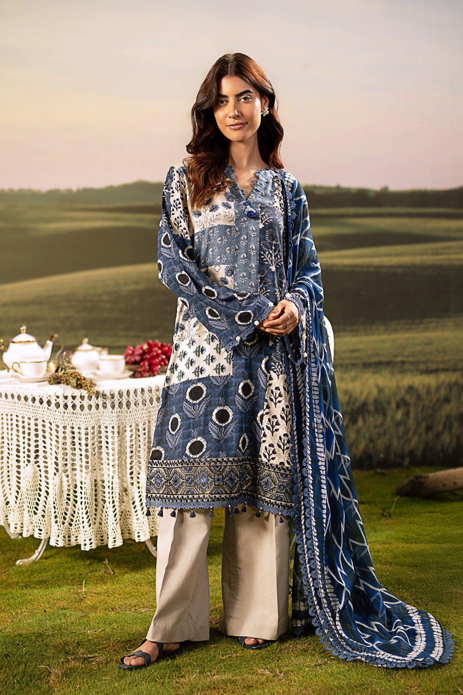 Maria B | Basics Winter 25 | MB-PFUS25-02A - Ladies Clothes - Maria Faisal