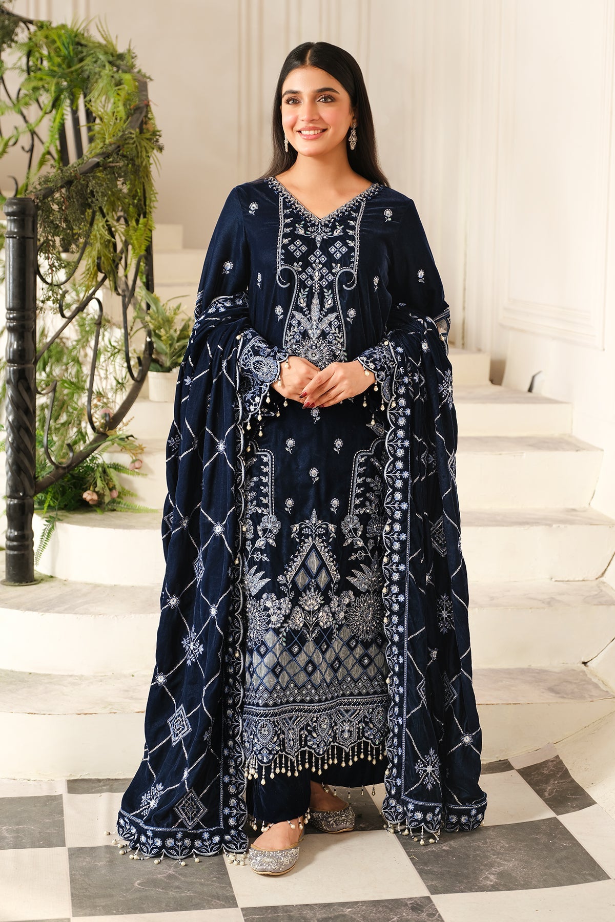 Raeesa Premium | Sheen Luxury Velvet | Soil - Ladies Clothes - Maria Faisal