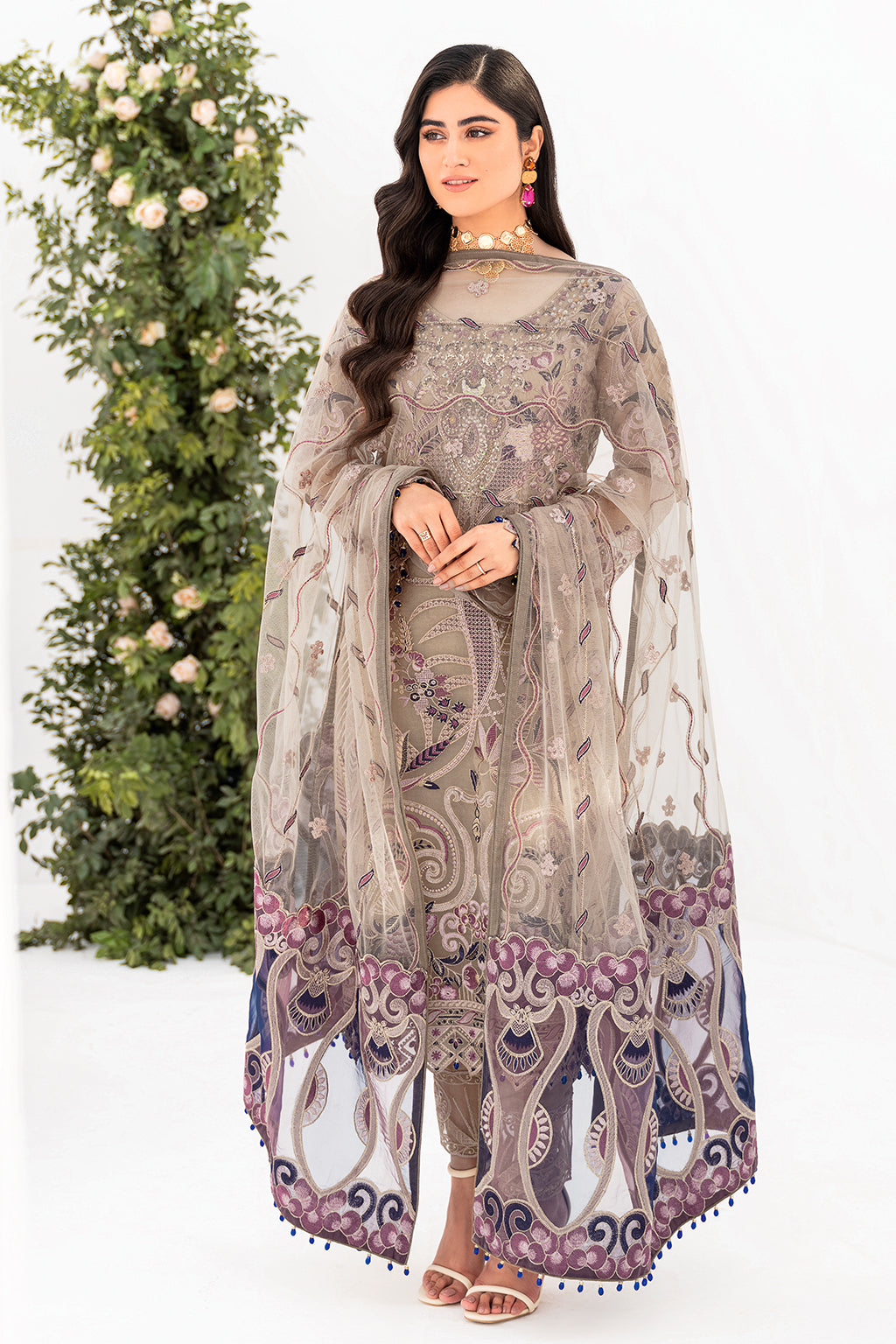 Ramsha | Minhal Organza Collection | M-809 - Waniyas