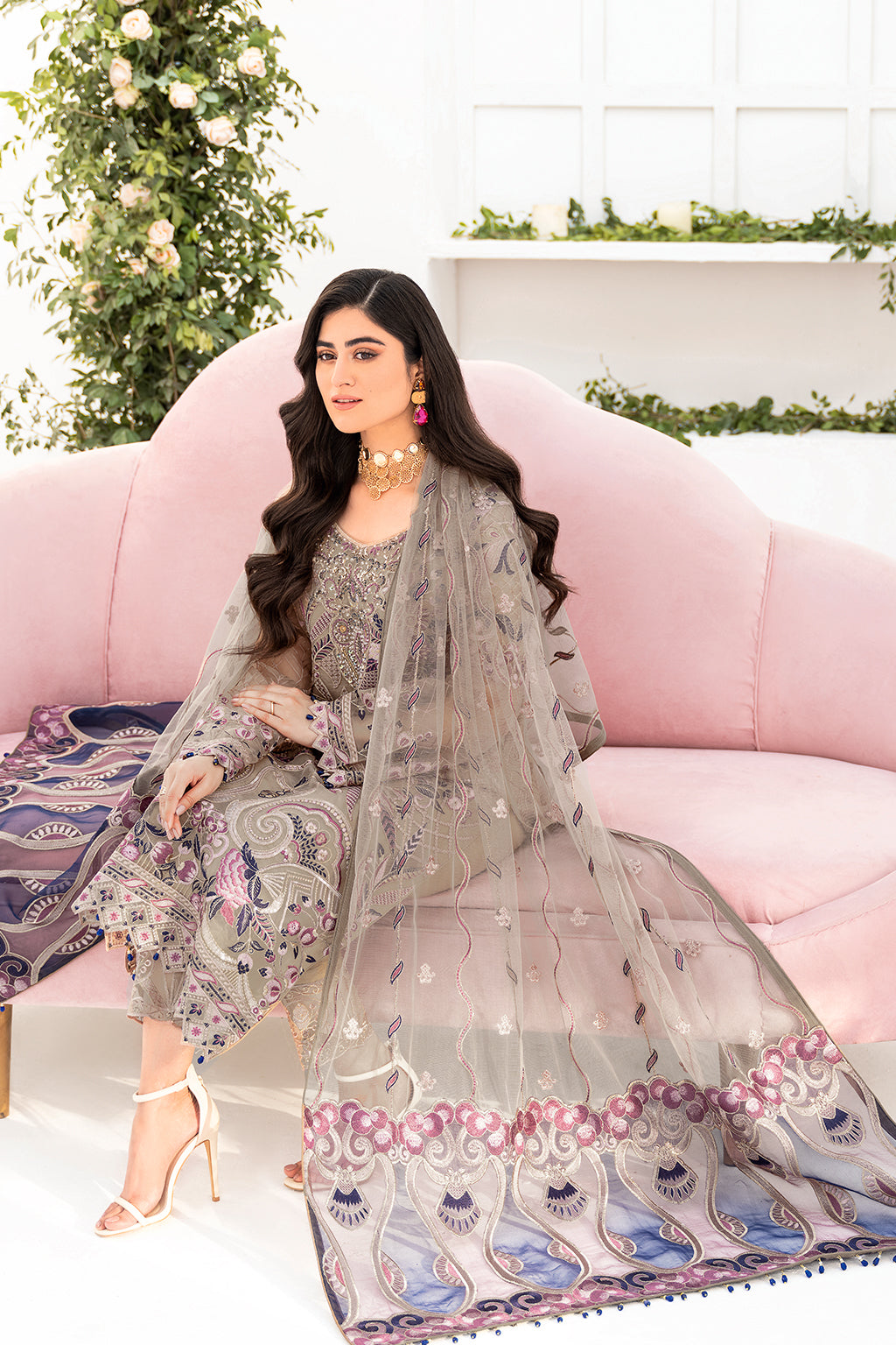 Ramsha | Minhal Organza Collection | M-809 - Waniyas