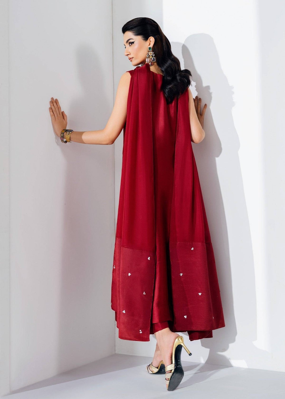 Mahum Asad | The Remix Edit | Pop by Maria Faisal - Registered Vendor of : Mahum Asad - type : Ladies Clothes - 100% original wedding dresses